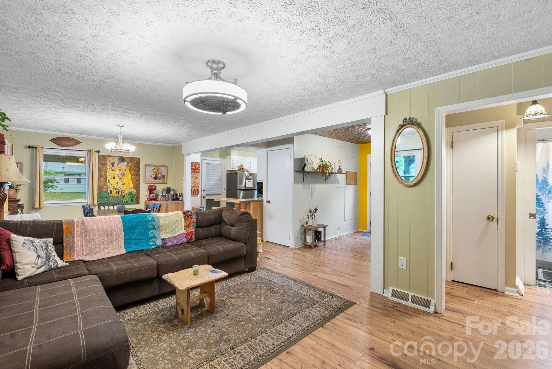 105 7th Street - Photo 5