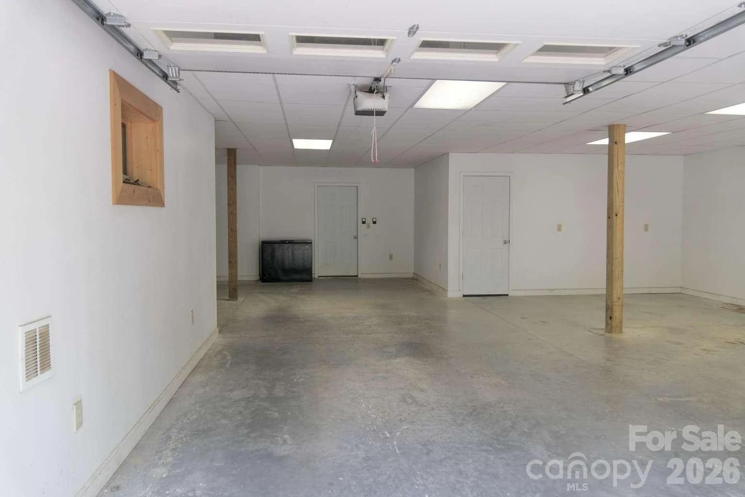 3815 Bat Cave Road - Photo 33