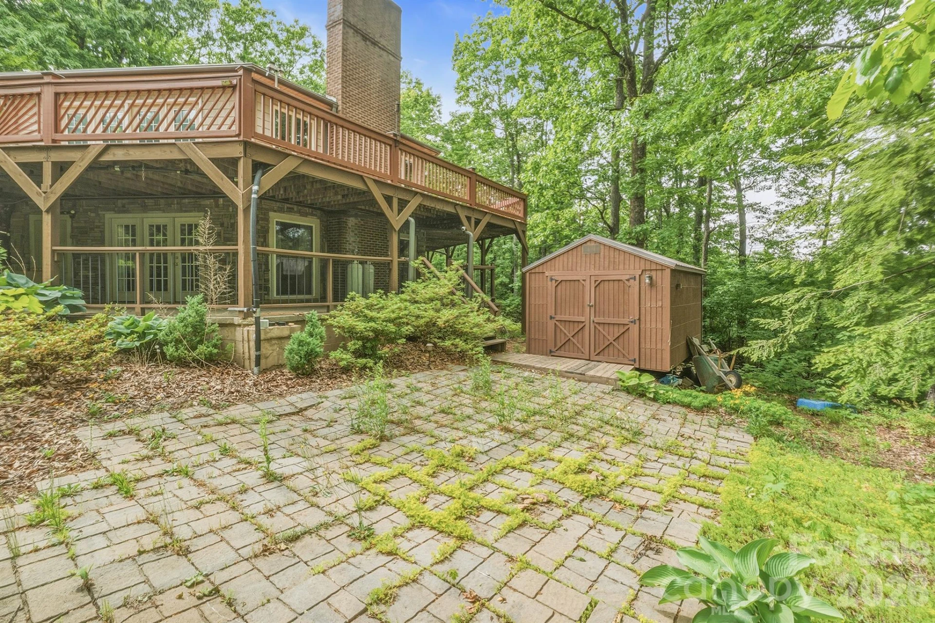 3190 Holly Road - Photo 4
