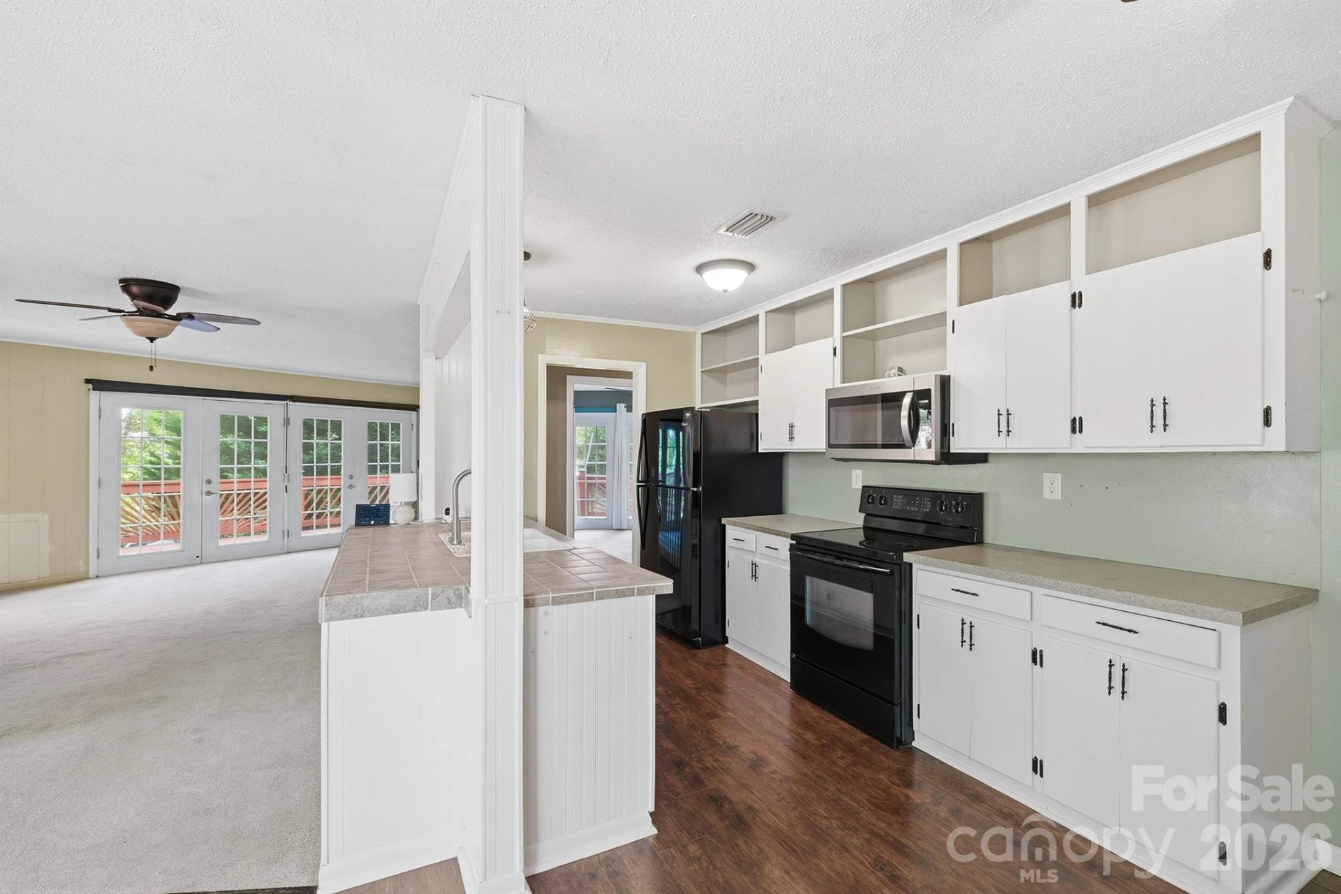 3190 Holly Road - Photo 33