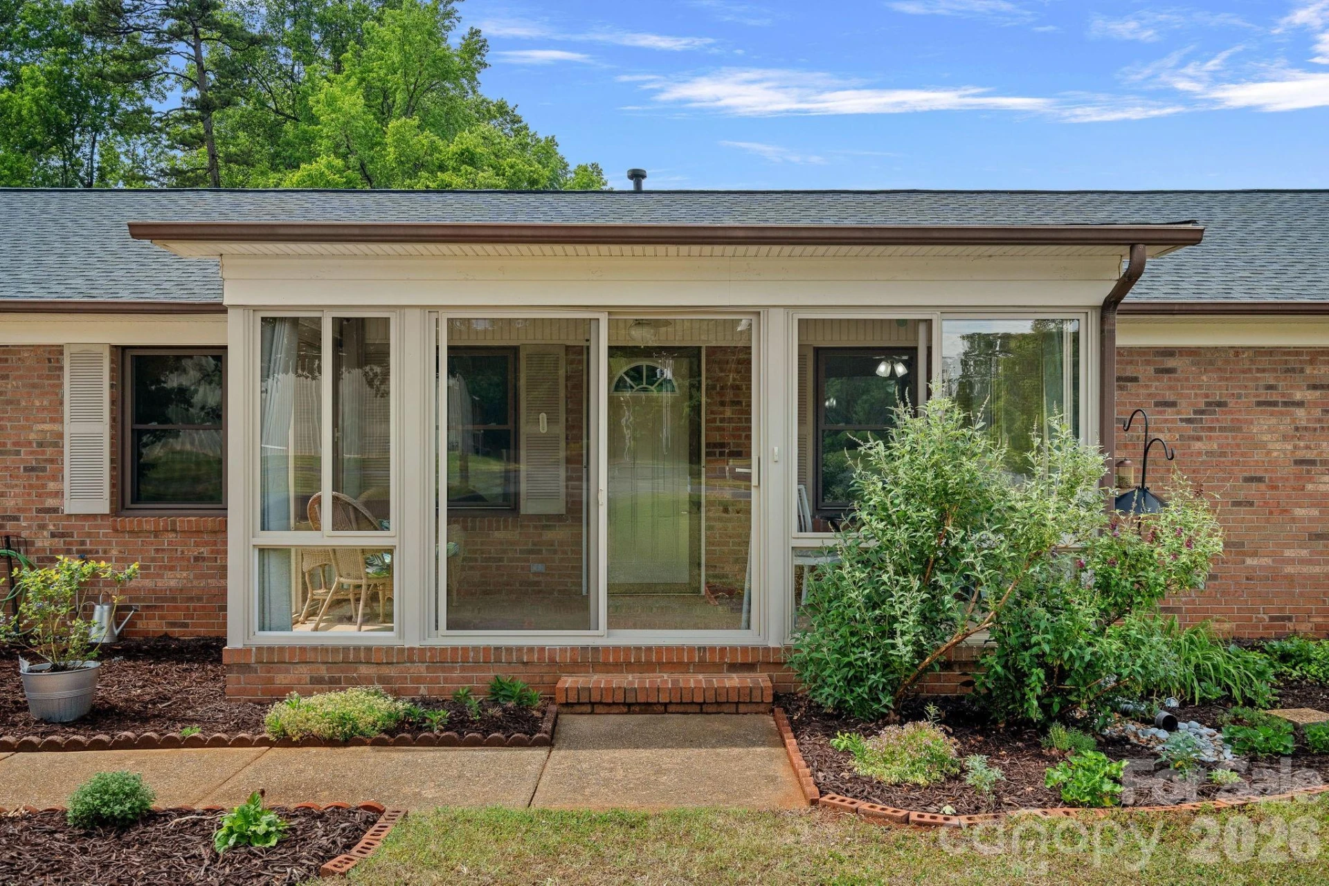 6131 Kinghurst Drive