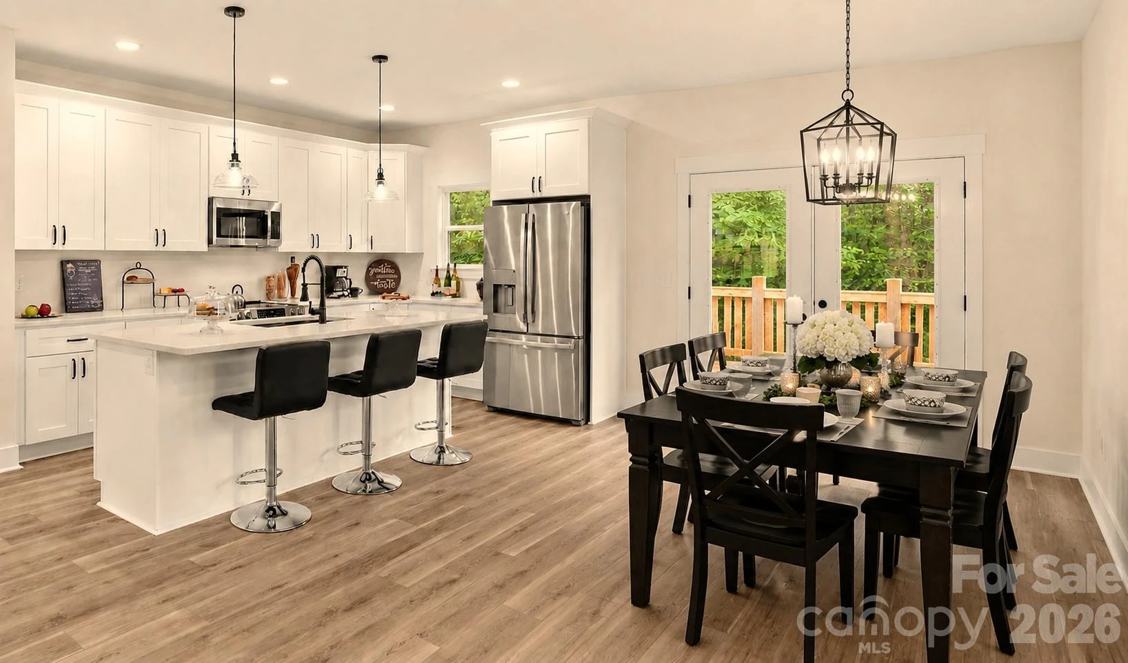 55 Elizabeth Street - Photo 2