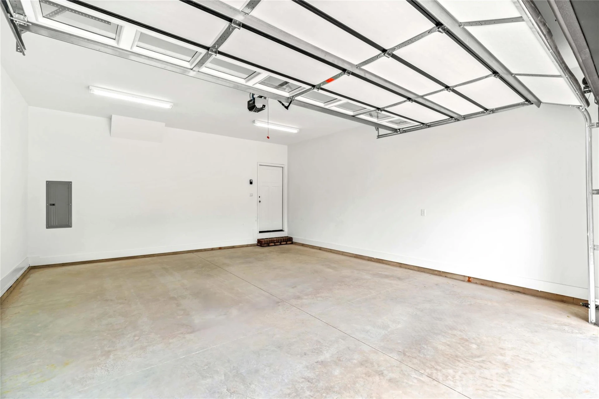 55 Elizabeth Street - Photo 34