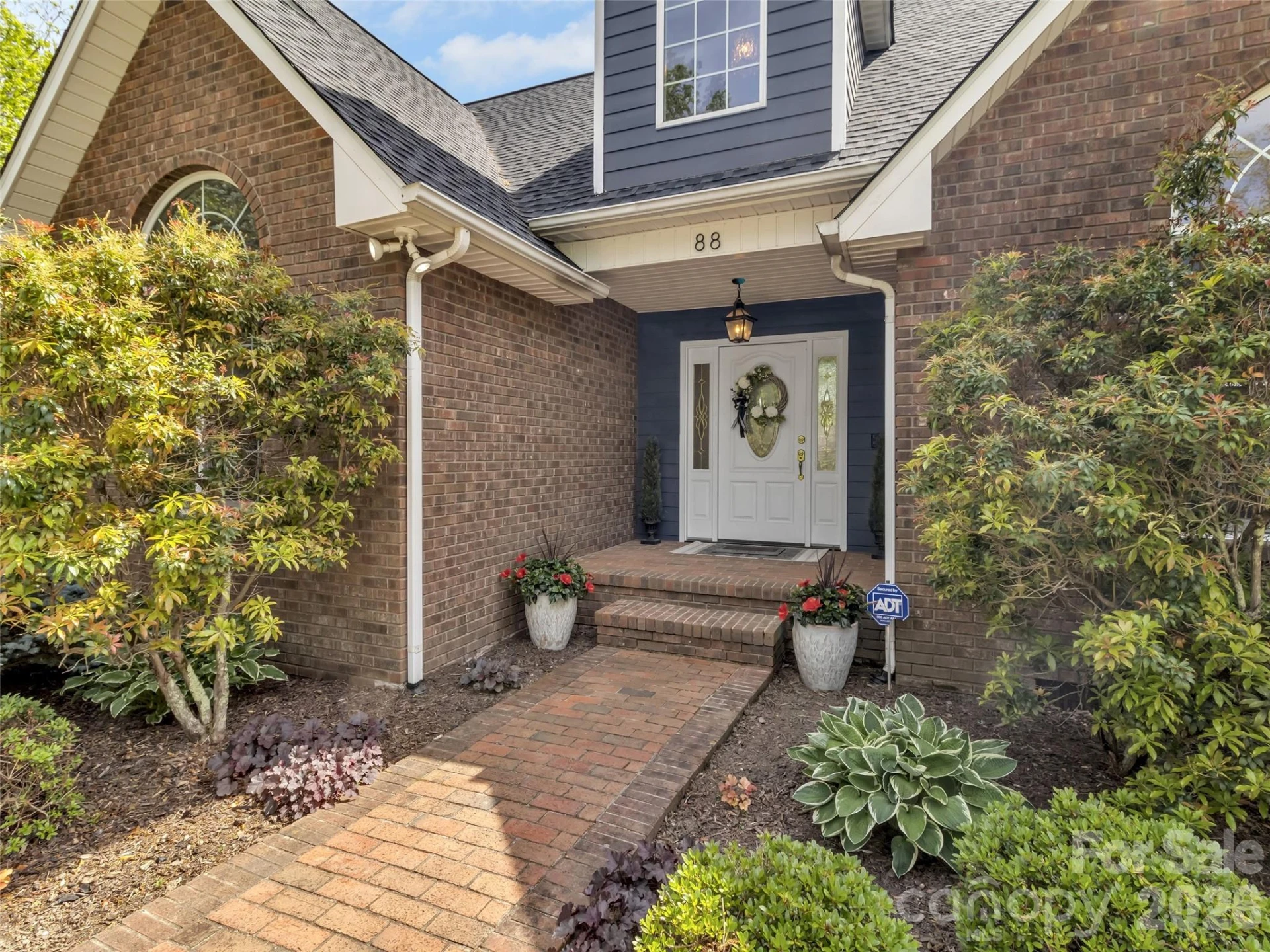 88 Adams Drive - Photo 2