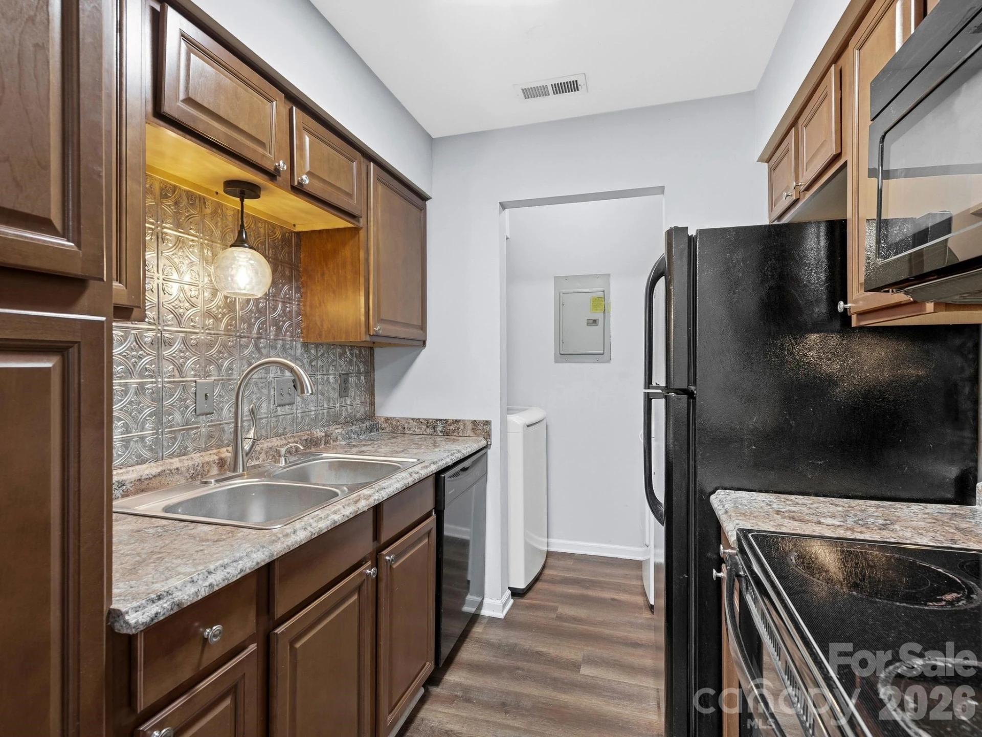 110 9B Heywood Road - Photo 6