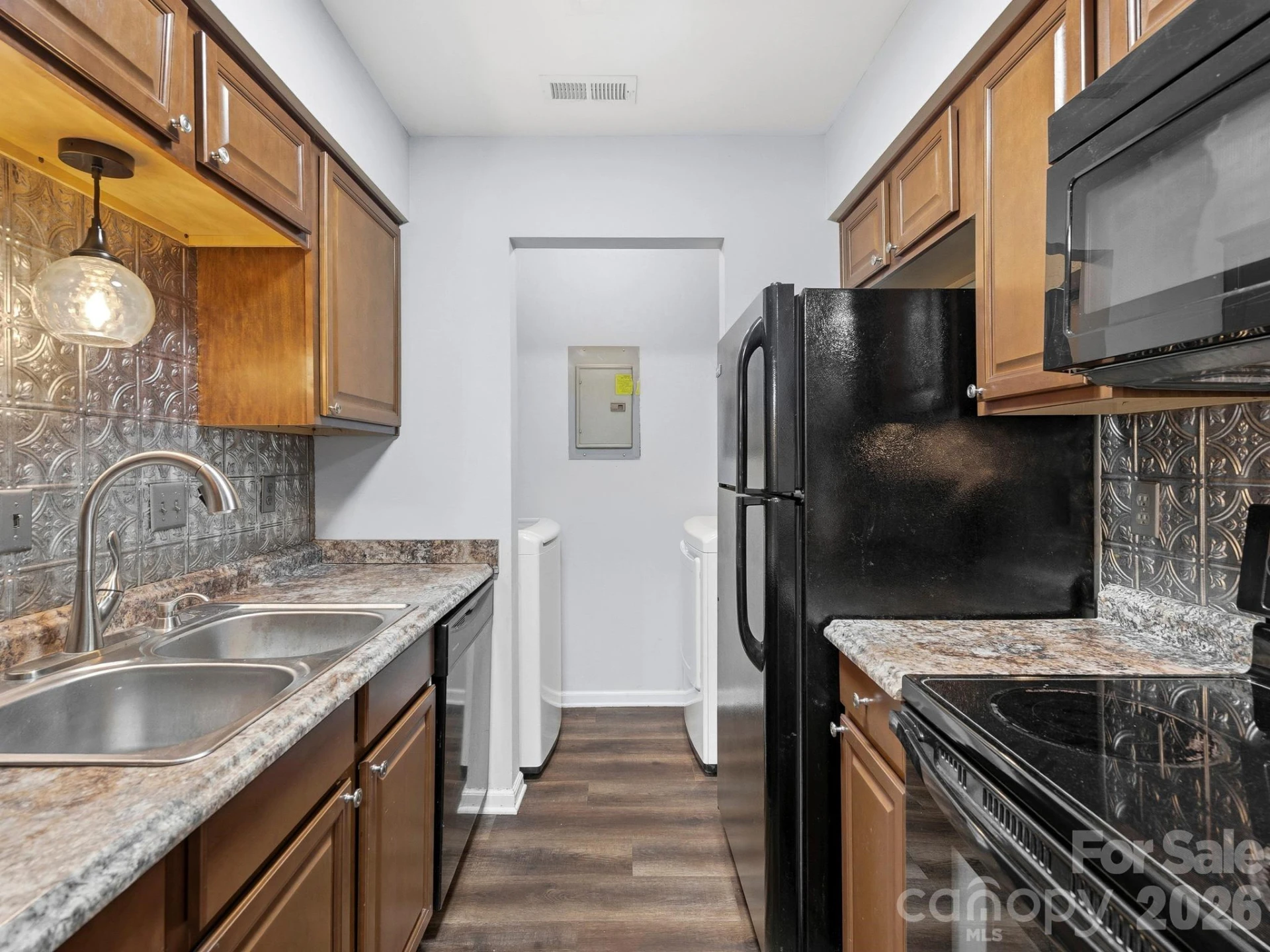 110 9B Heywood Road - Photo 9