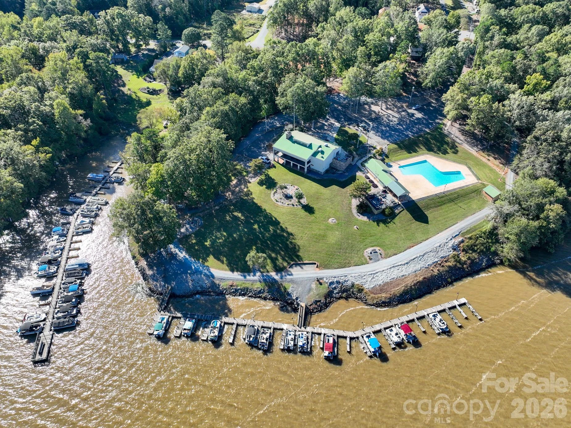 176 Arrowhead Lane - Photo 3