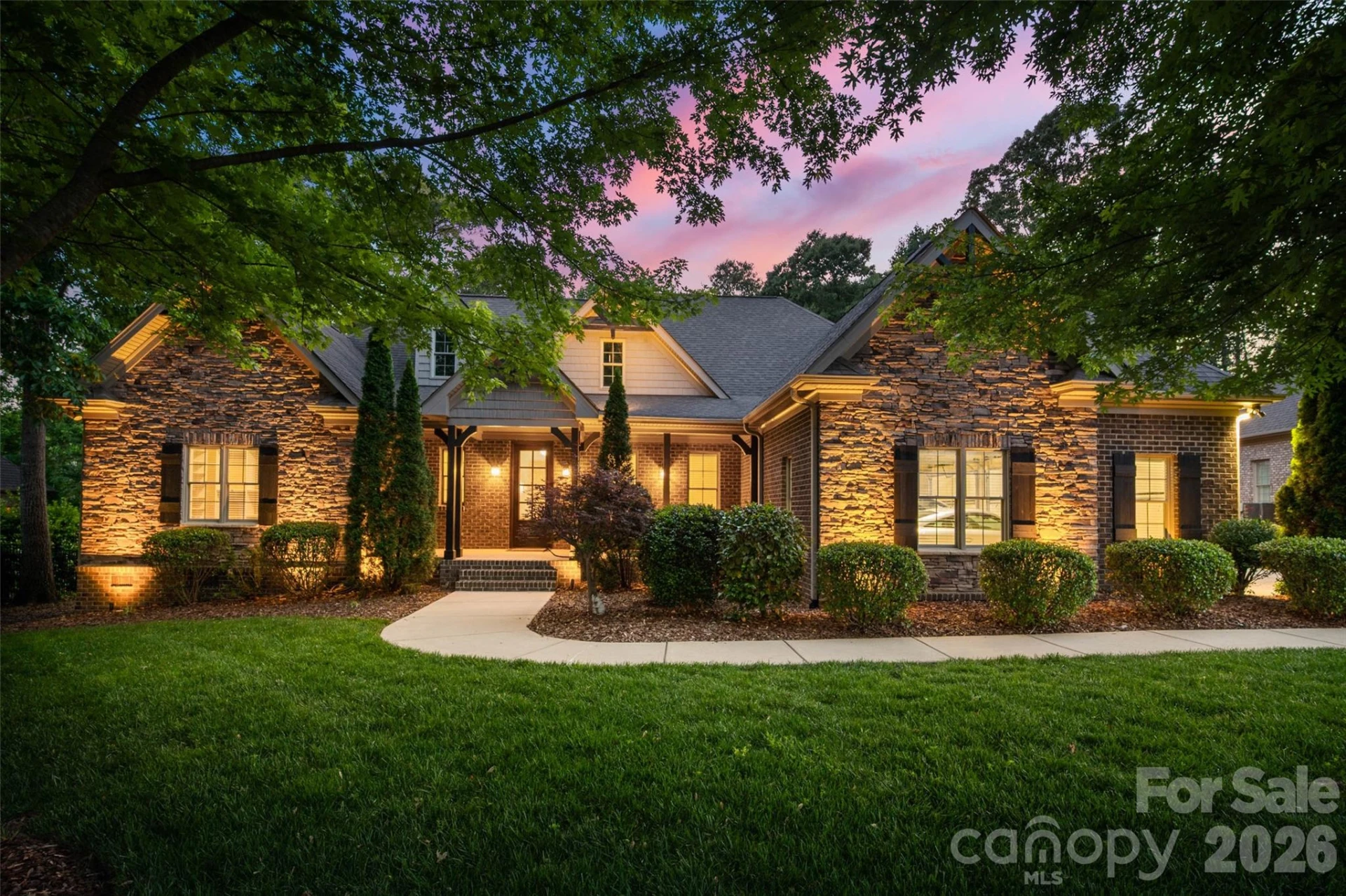 910 Abilene Lane - Photo 2