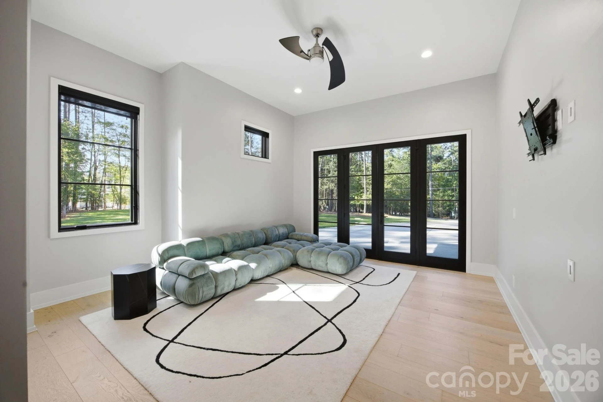 132 Binns Road - Photo 21