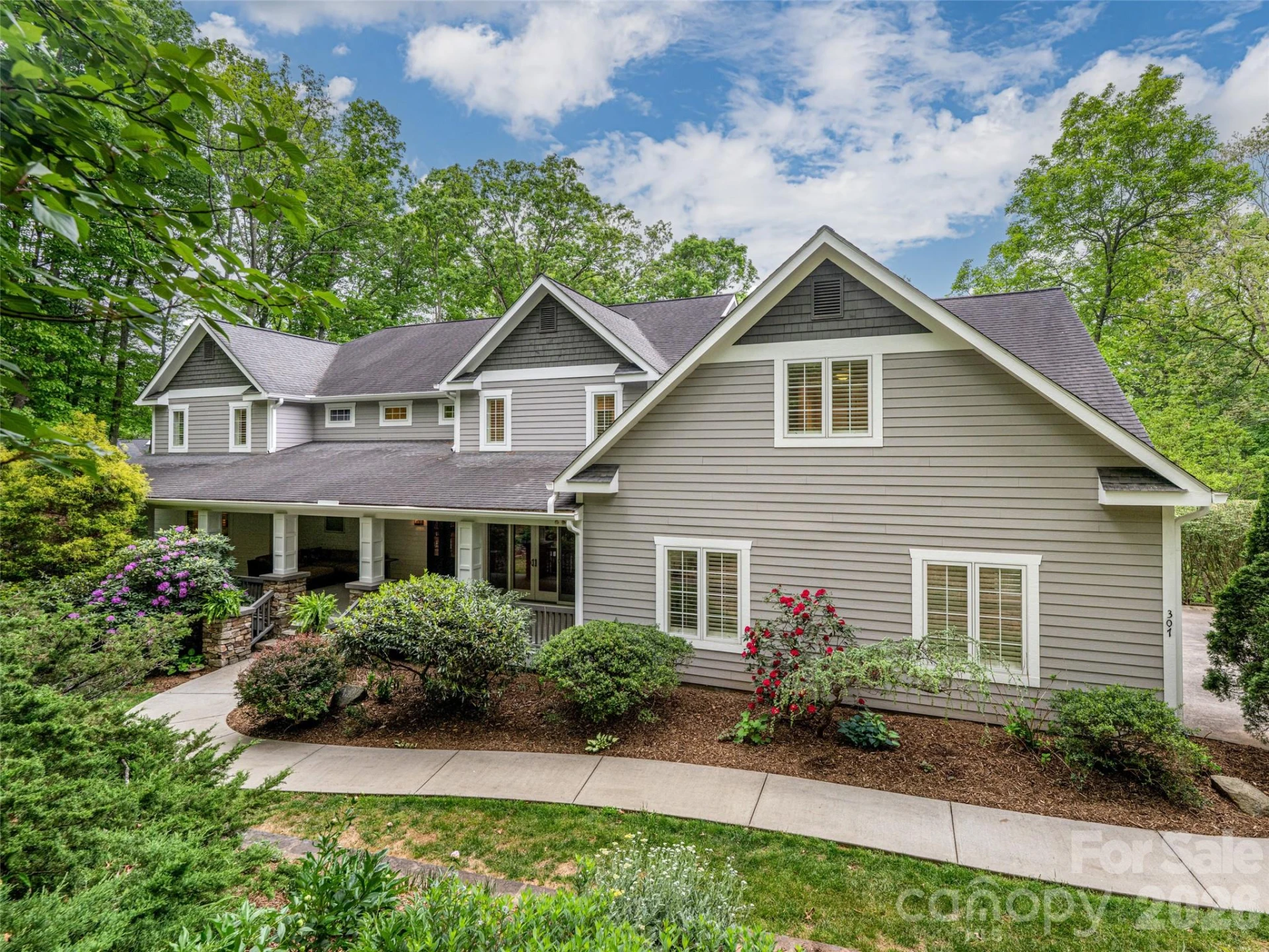 307 Braeside Court