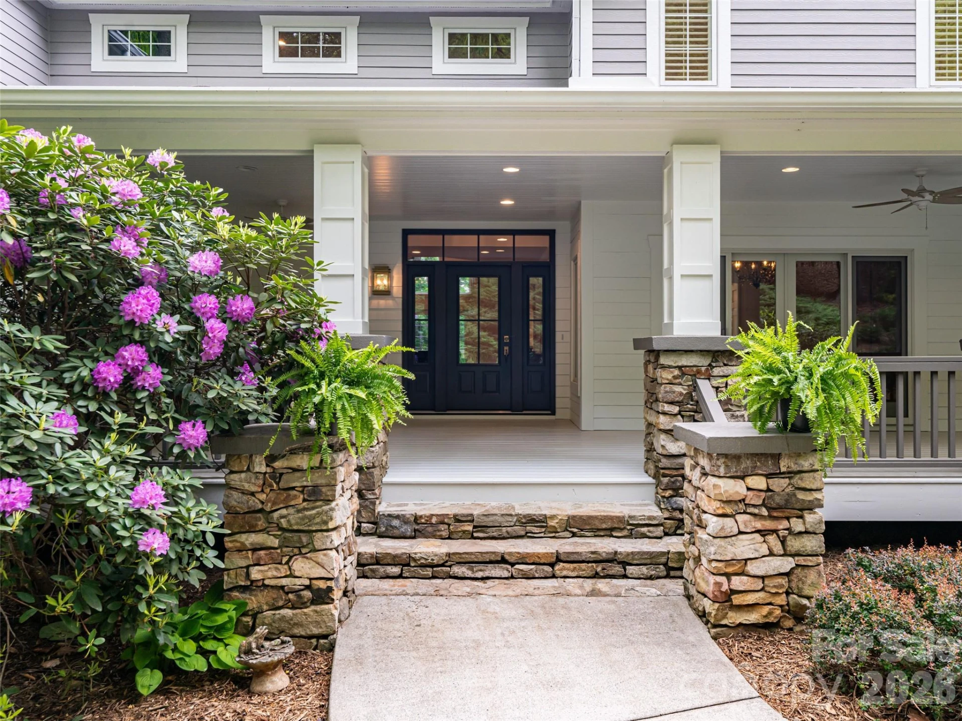 307 Braeside Court - Photo 2