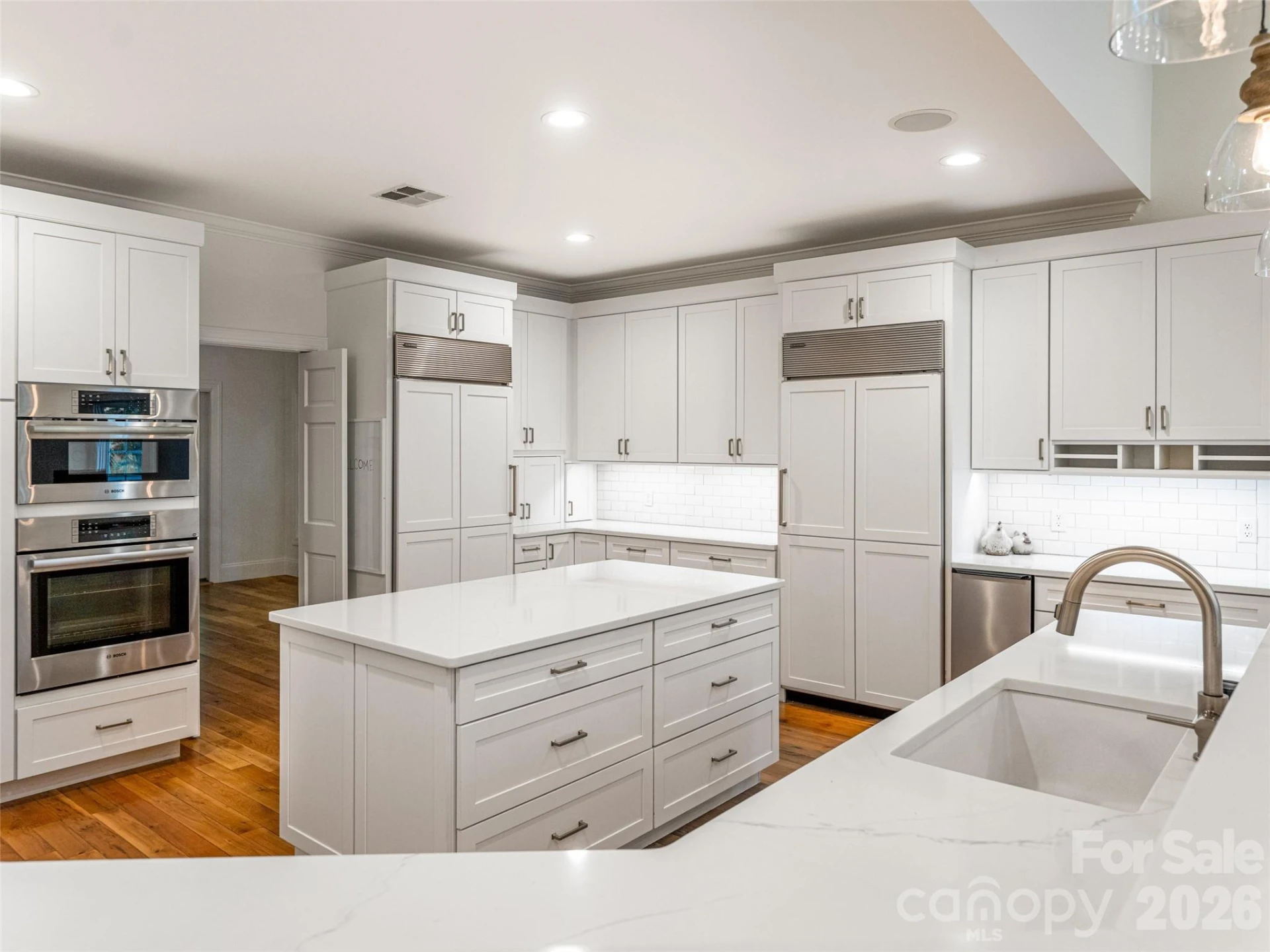 307 Braeside Court - Photo 12