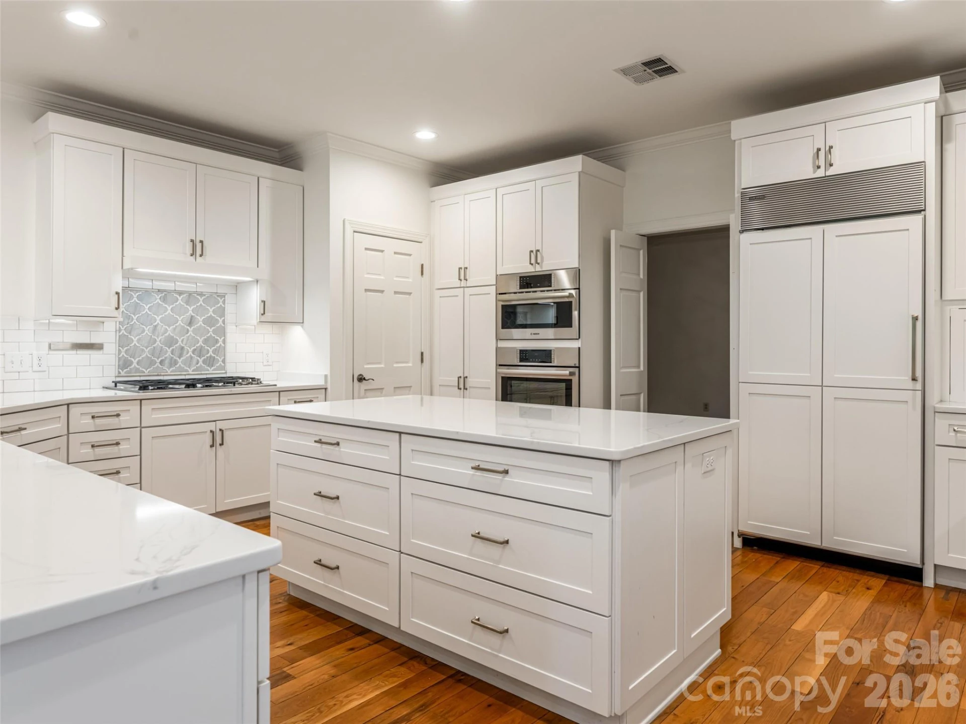 307 Braeside Court - Photo 13