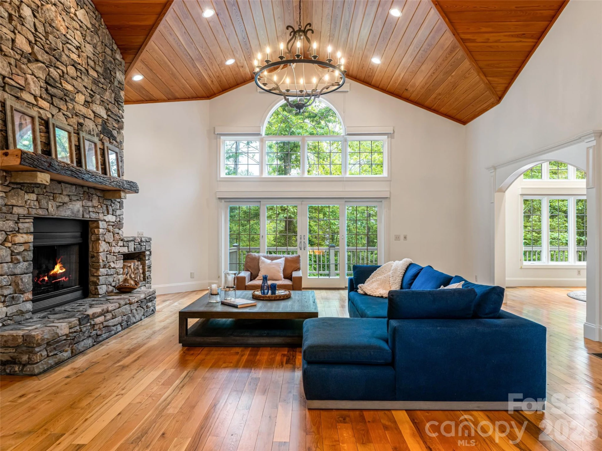 307 Braeside Court - Photo 5