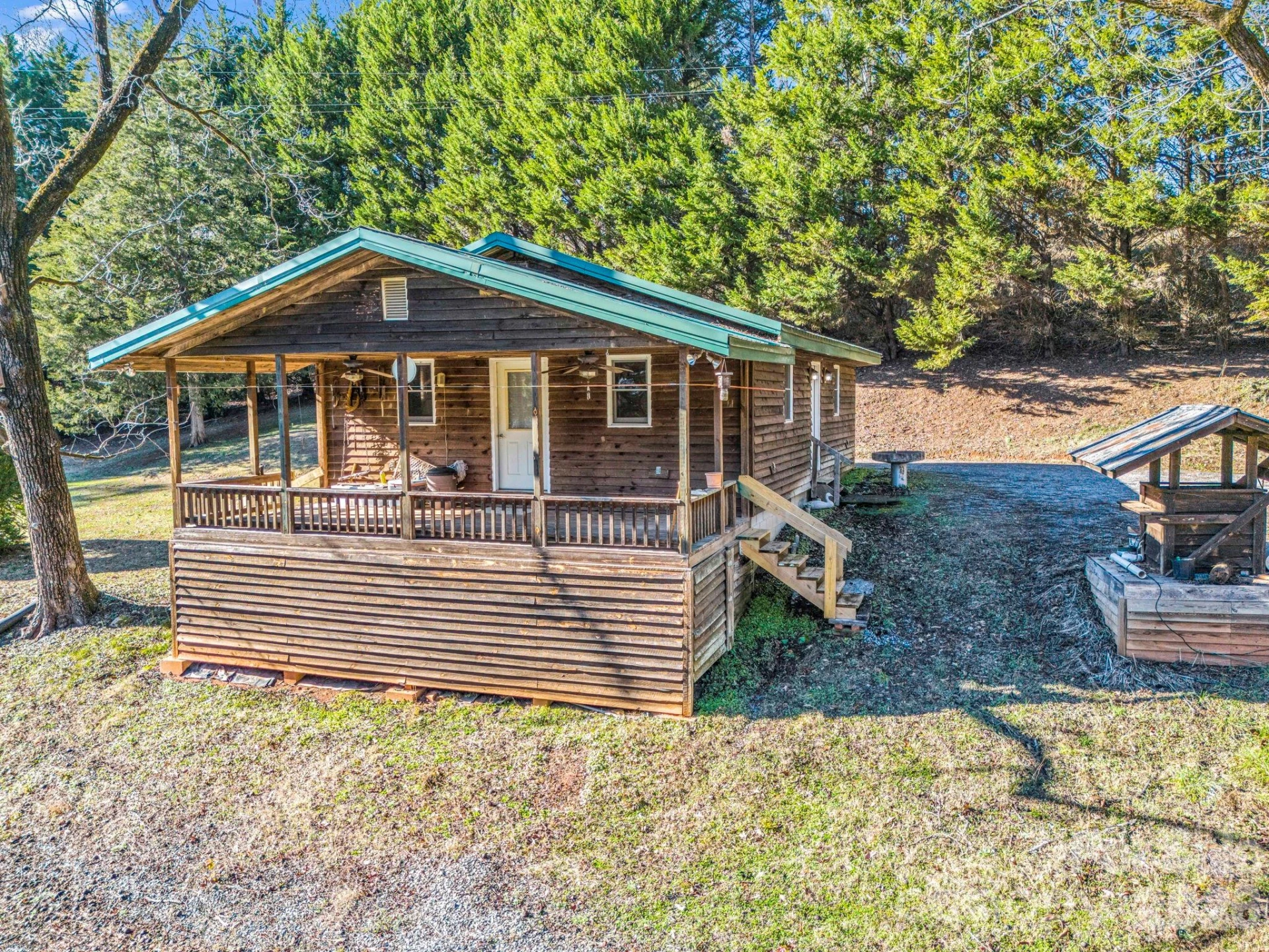 650 Smith Waldrop Road - Photo 2