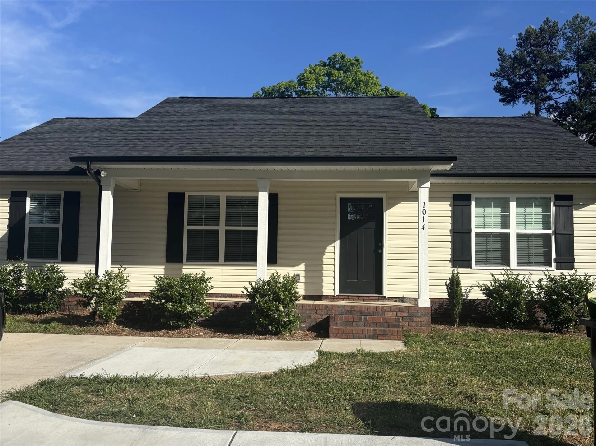 1014 Main Street