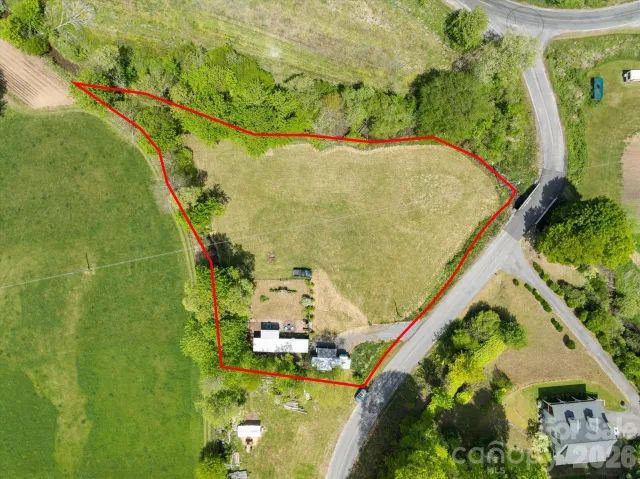 72 Amos Creek Road, Marshall, NC, 28753