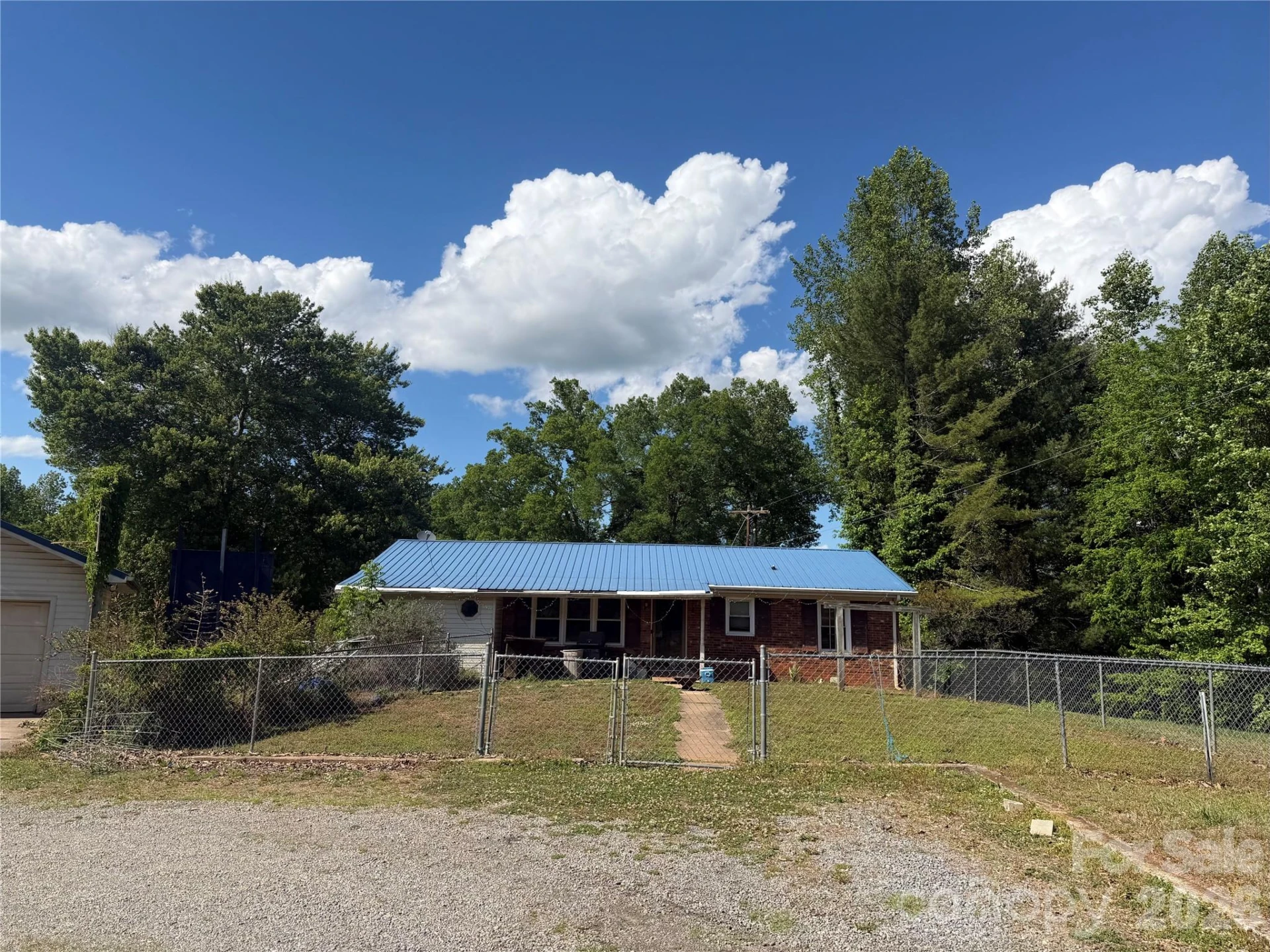 781 Rock Road - Photo 4