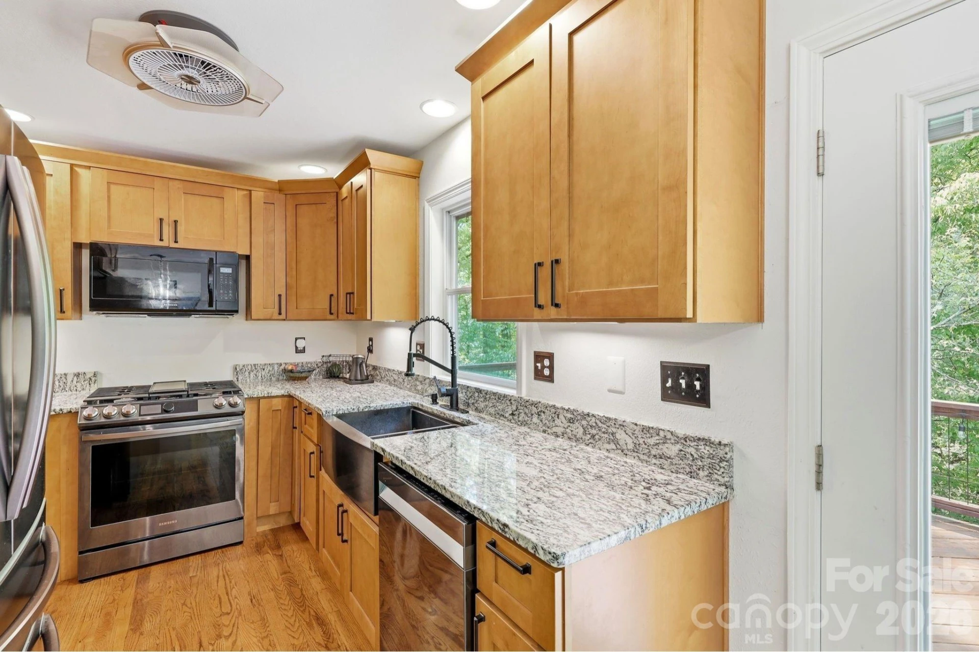 302 Rich Mountain Road - Photo 14