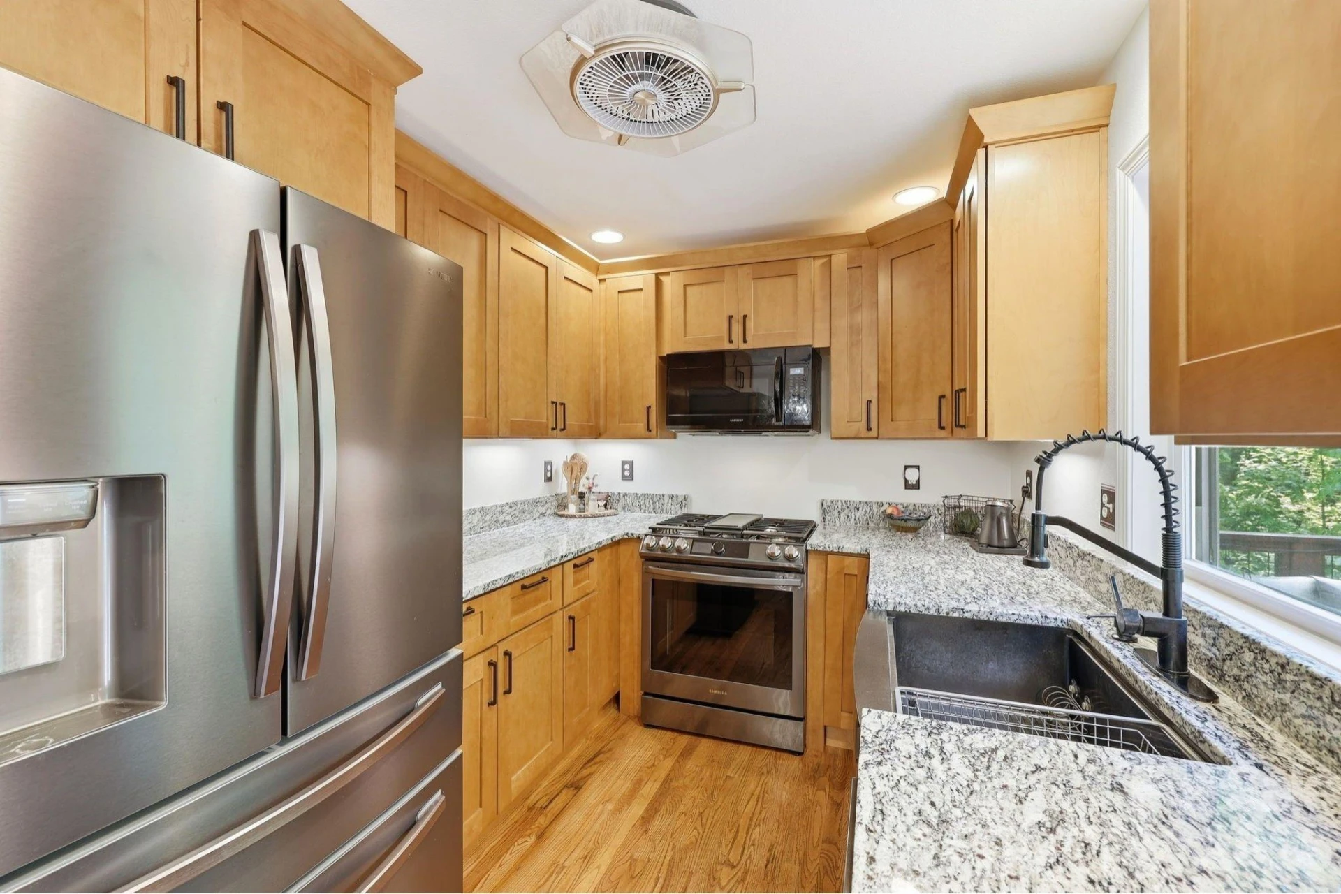 302 Rich Mountain Road - Photo 4