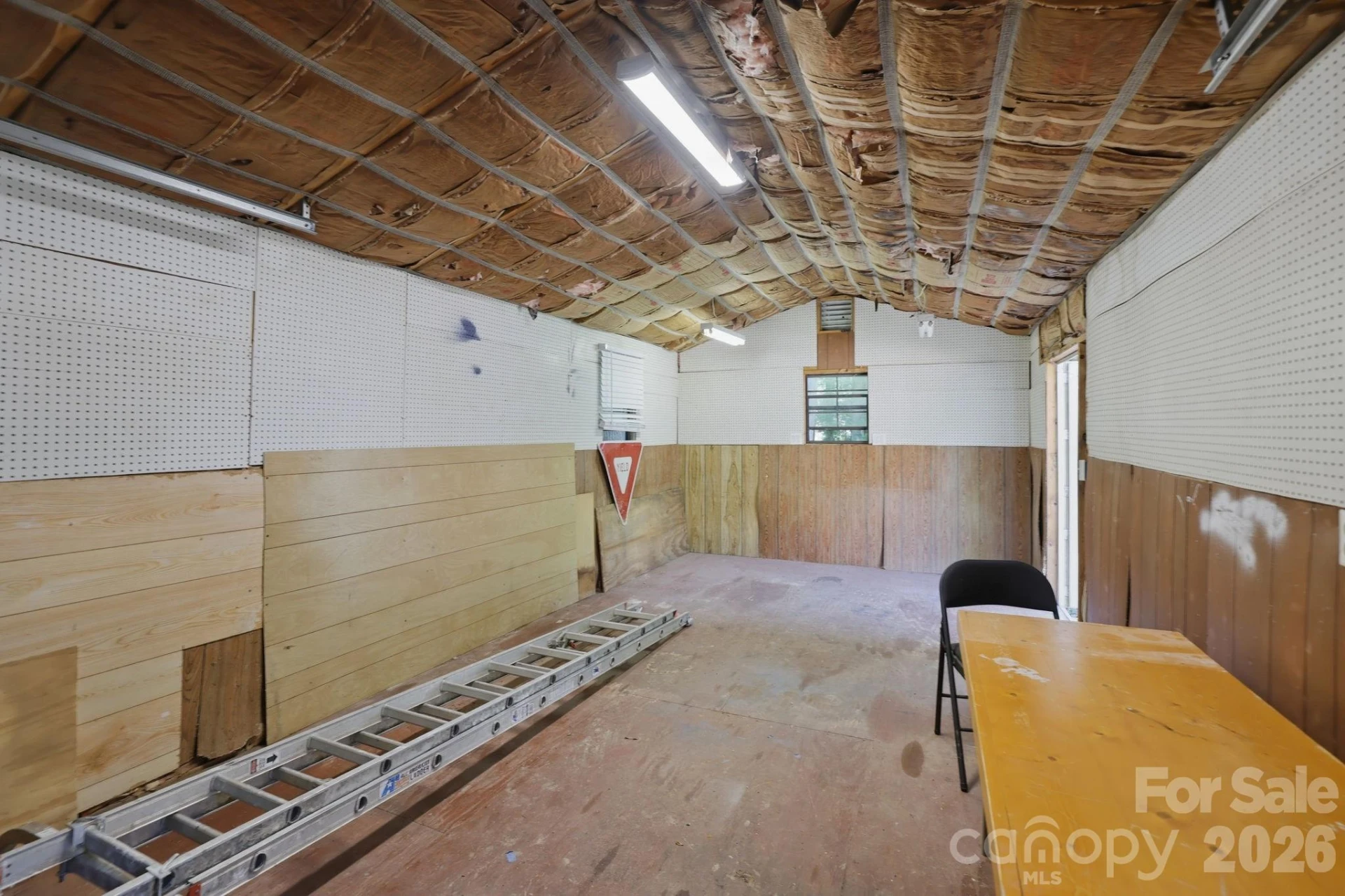 225 Middleton Avenue - Photo 32