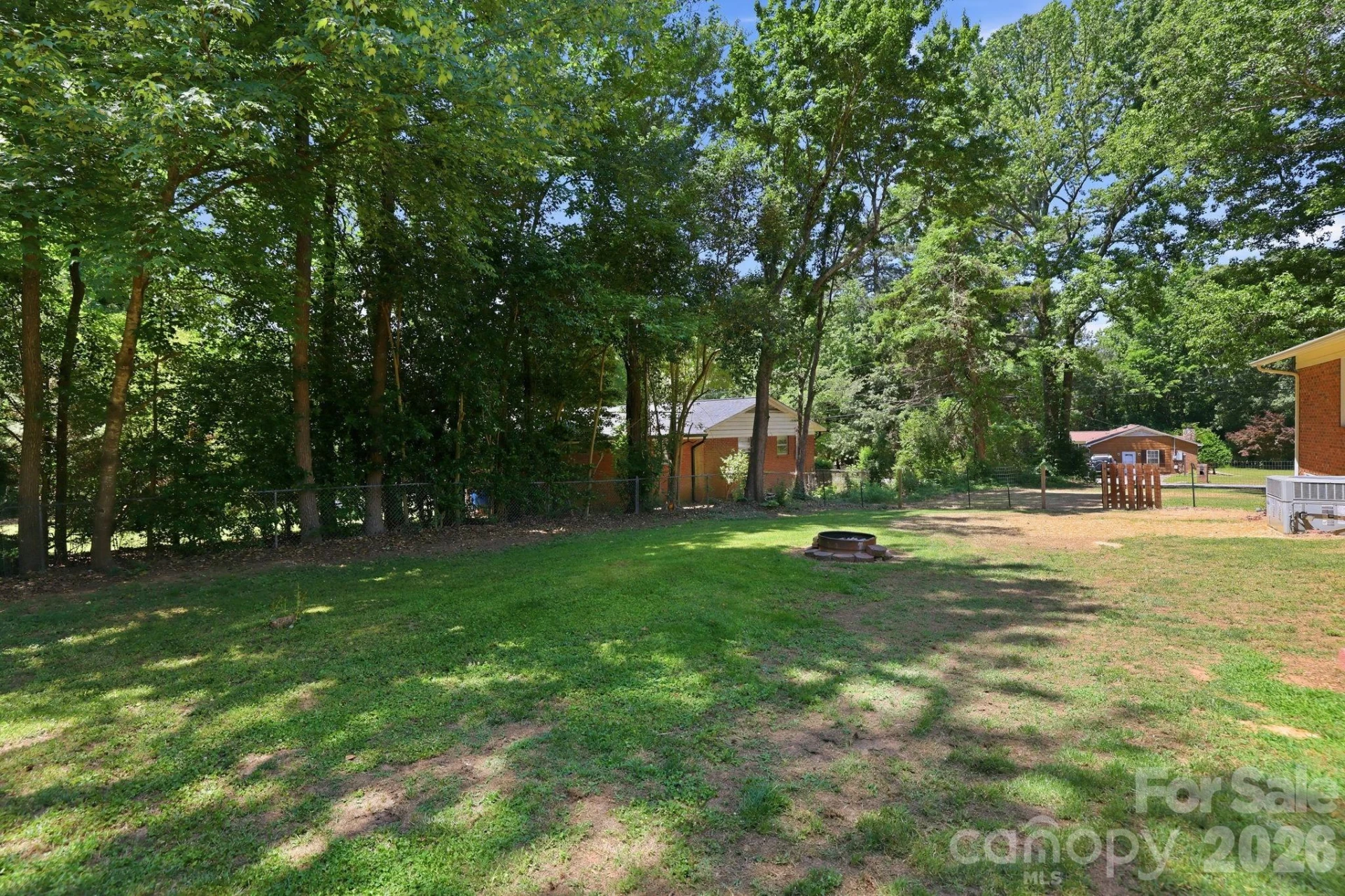 225 Middleton Avenue - Photo 36
