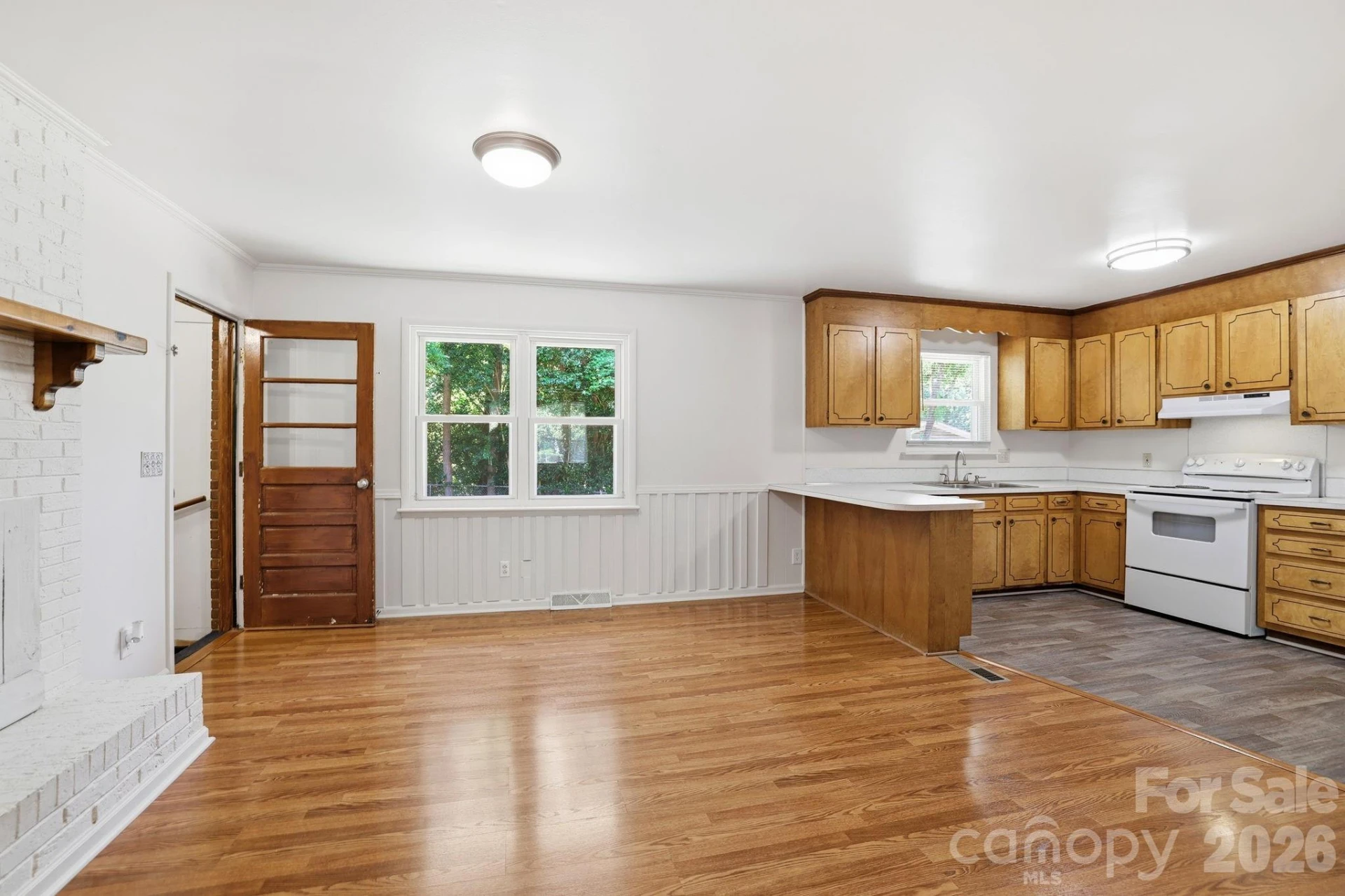225 Middleton Avenue - Photo 8