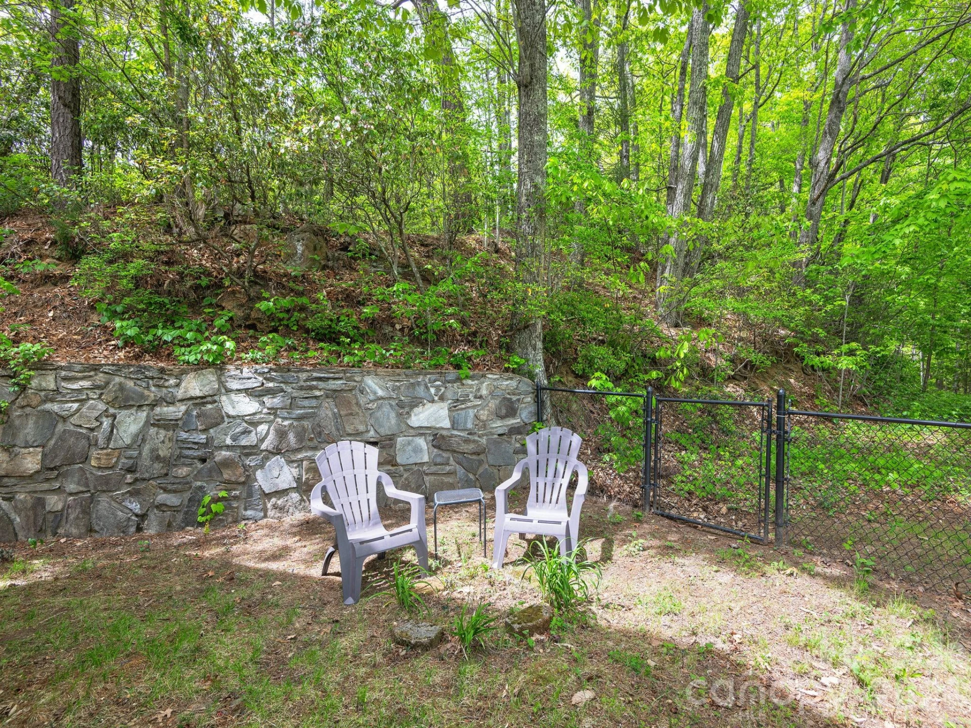 744 Laurel Ridge Road - Photo 33