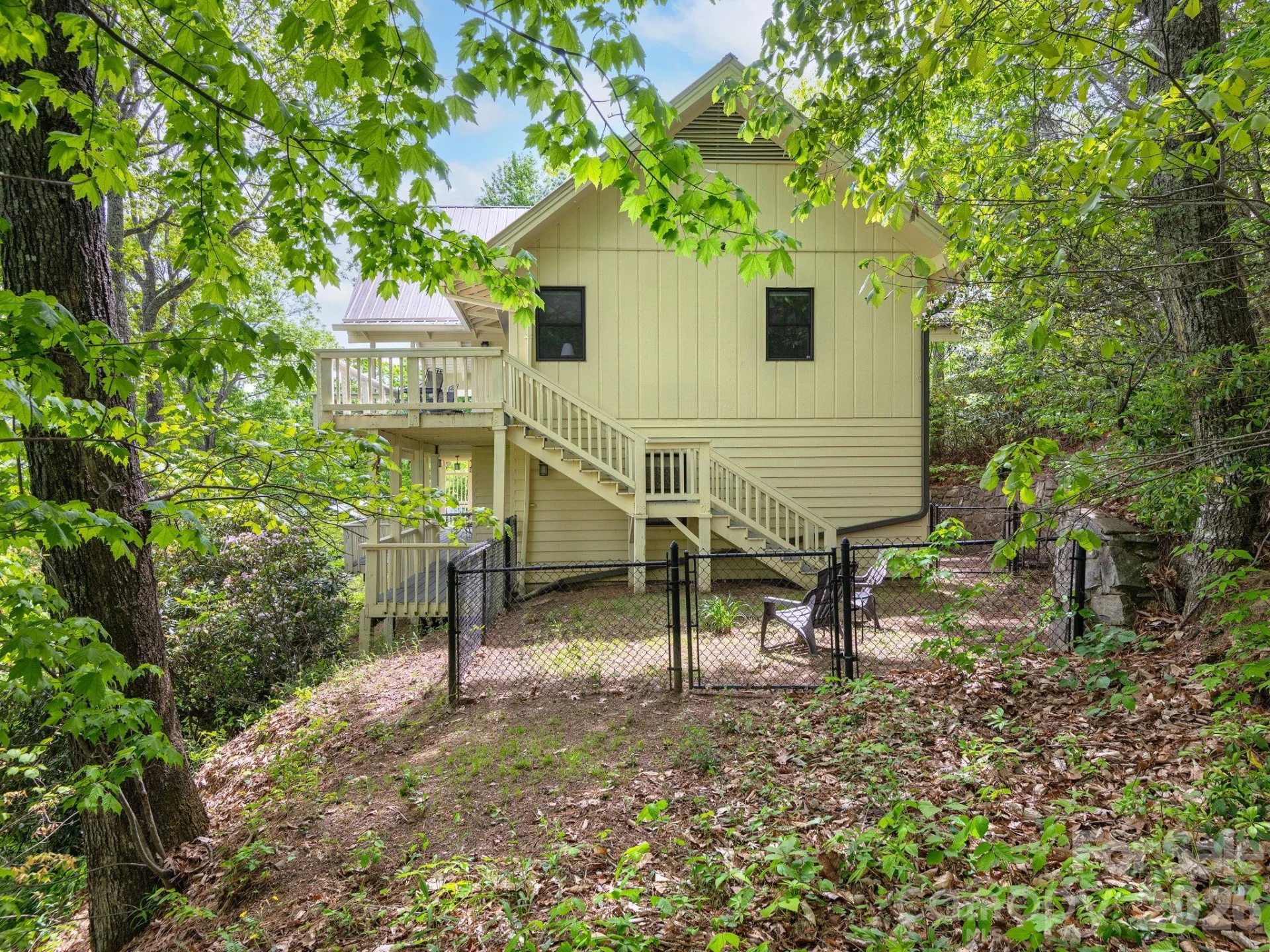 744 Laurel Ridge Road - Photo 34