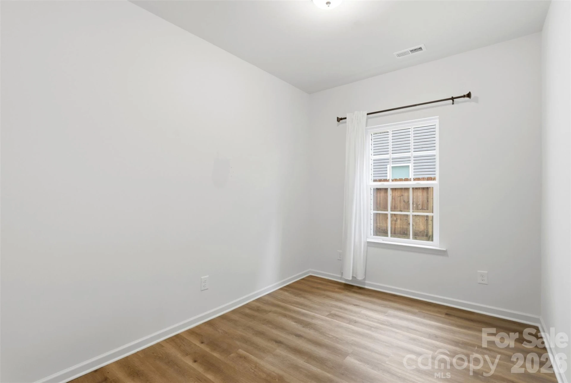 443 Dawn Circle - Photo 13