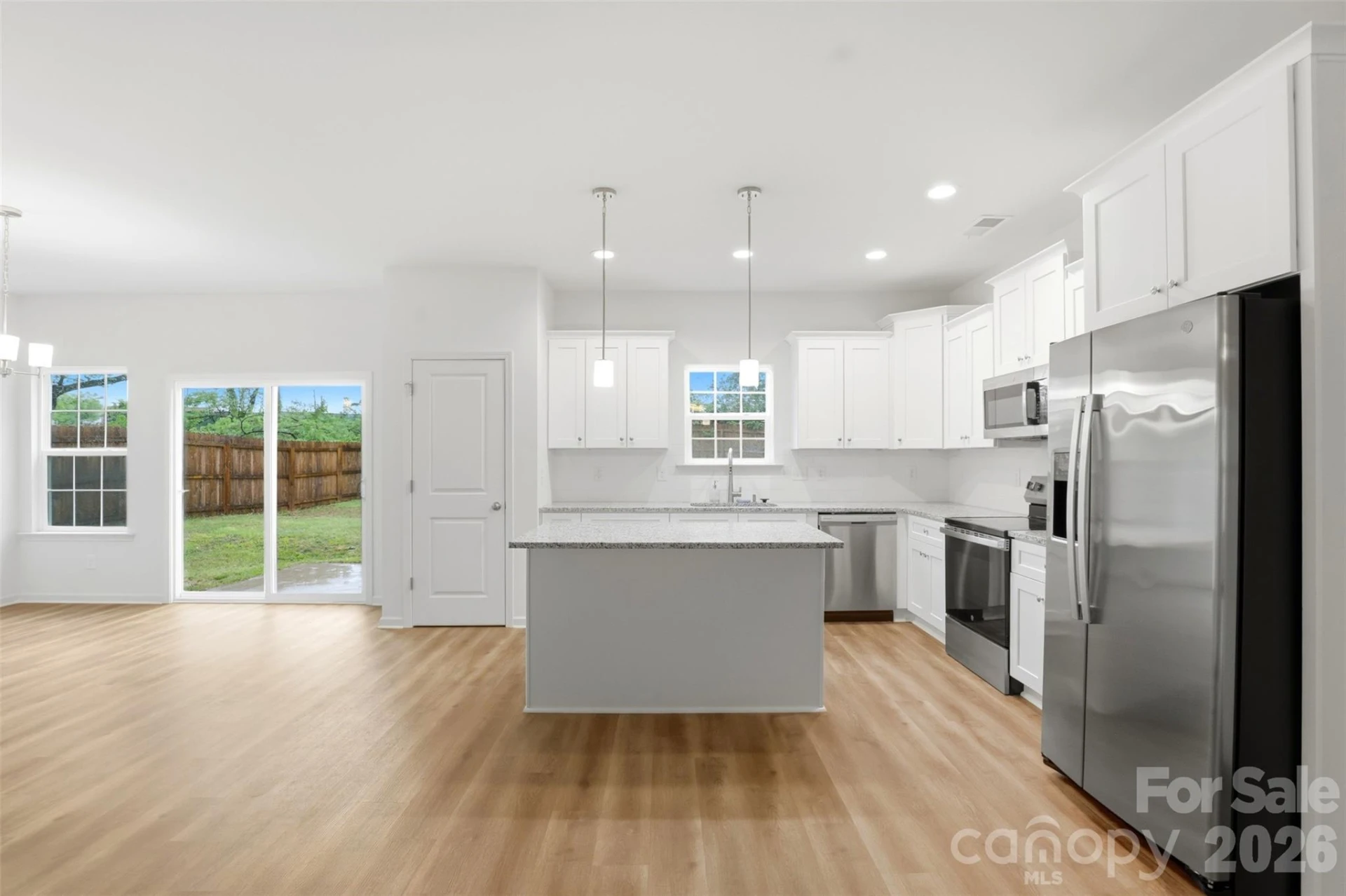443 Dawn Circle - Photo 5