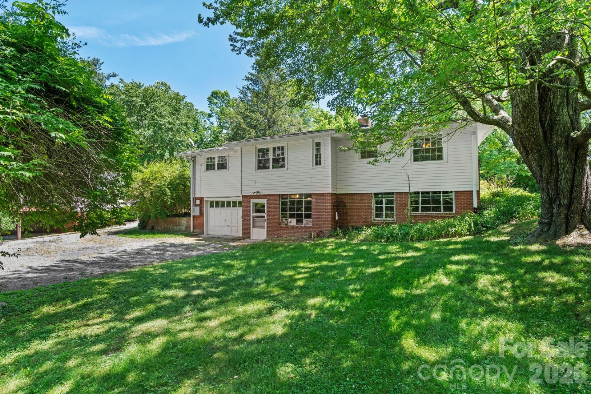 107 Appledore Avenue - Photo 25