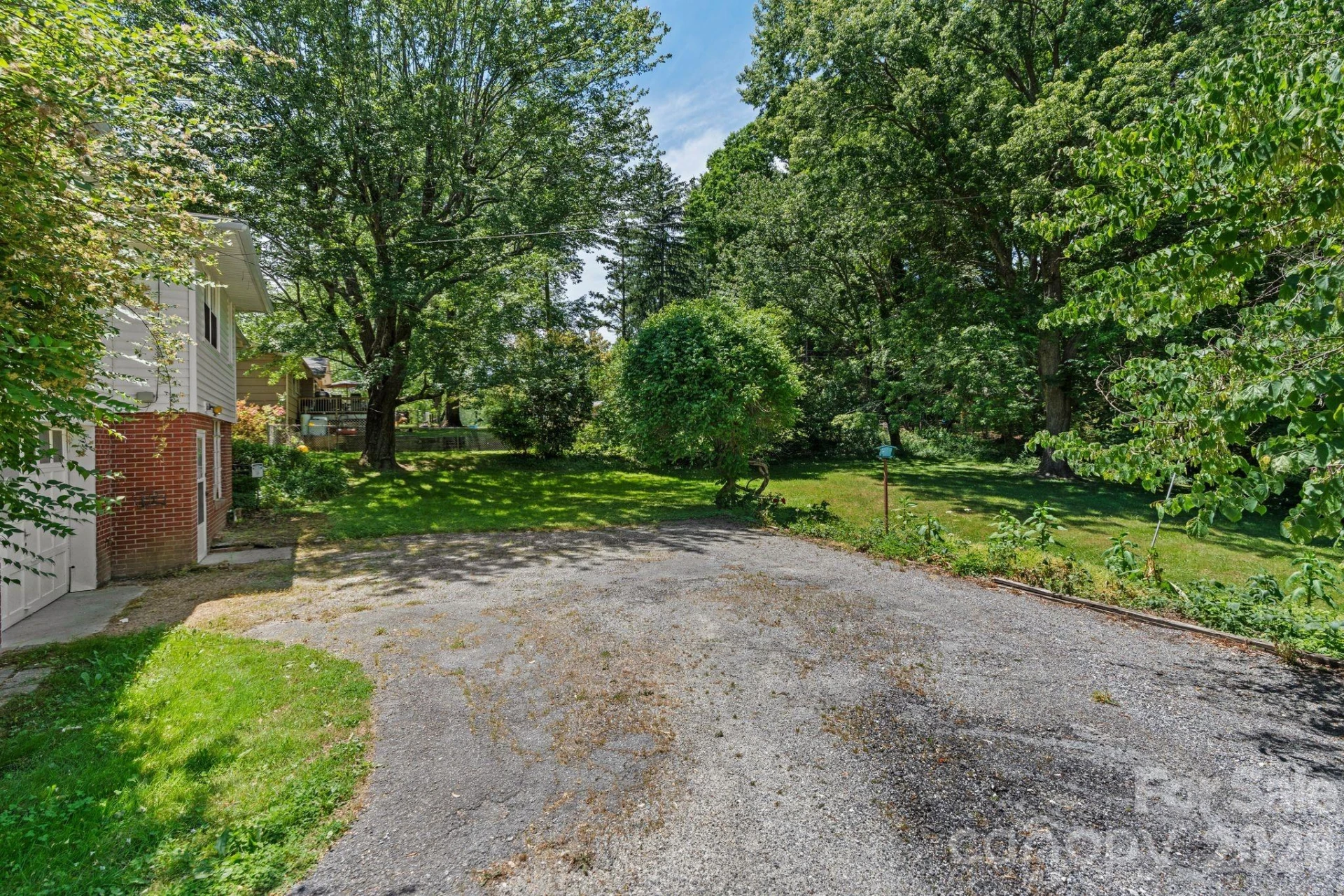 107 Appledore Avenue - Photo 26