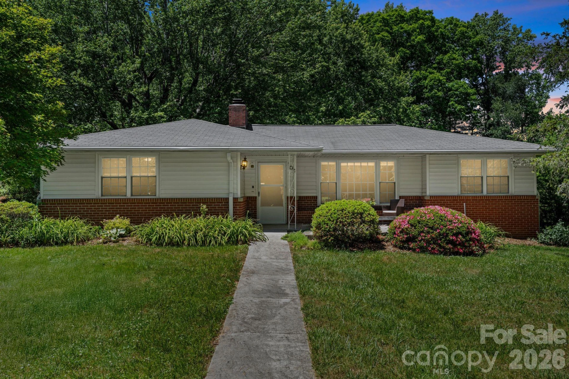 107 Appledore Avenue - Photo 28