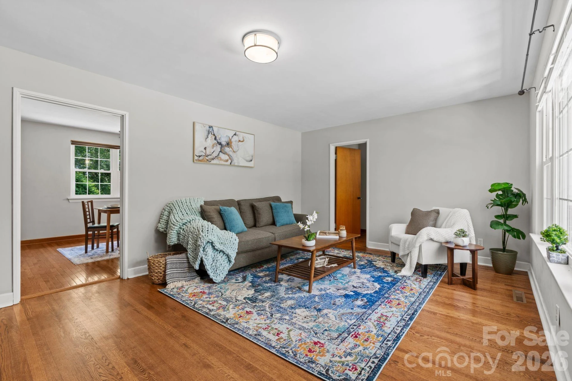 107 Appledore Avenue - Photo 5