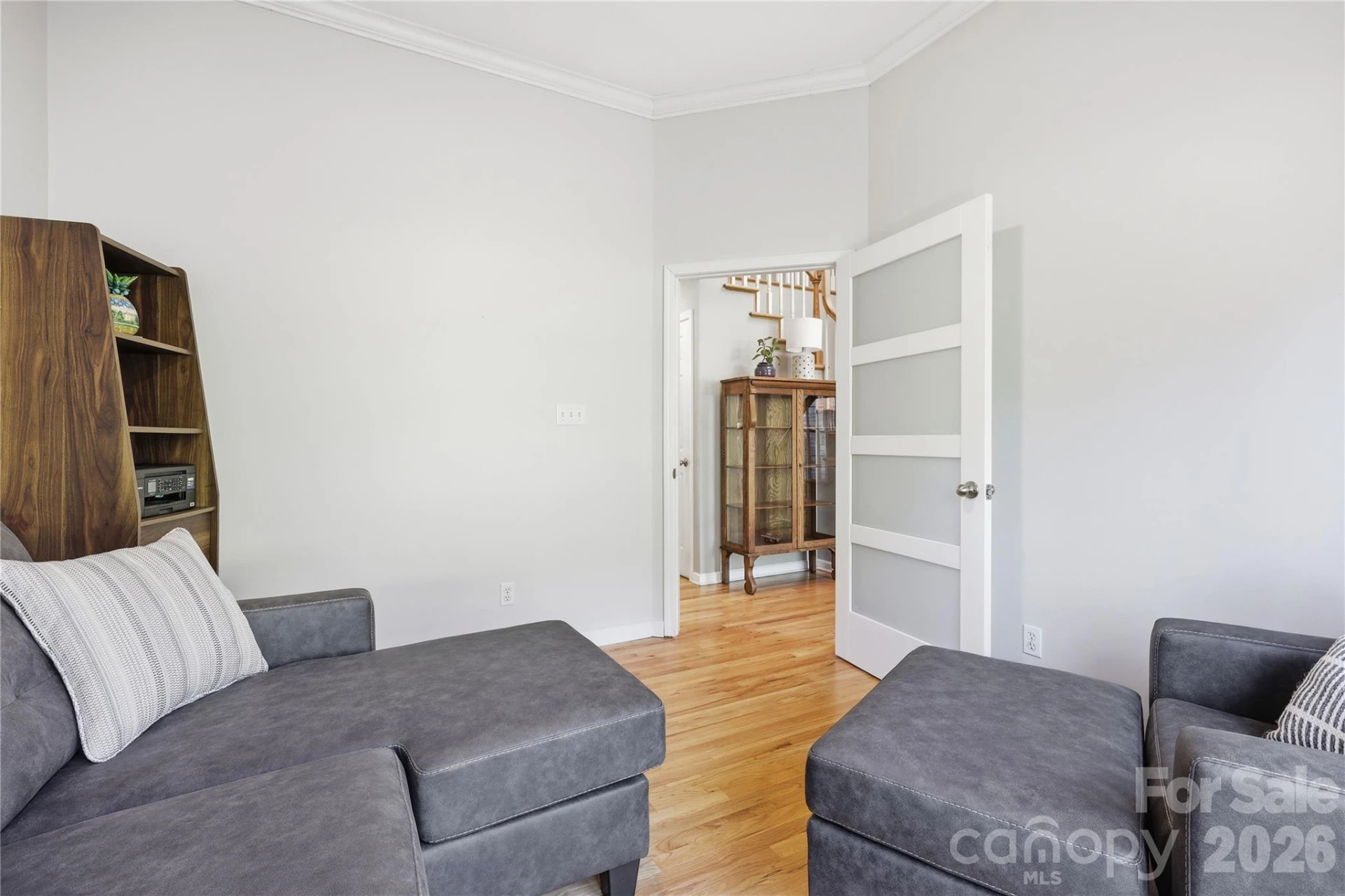 275 Ferguson Drive - Photo 7