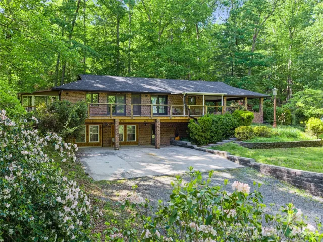 303 Brightwater Heights Drive