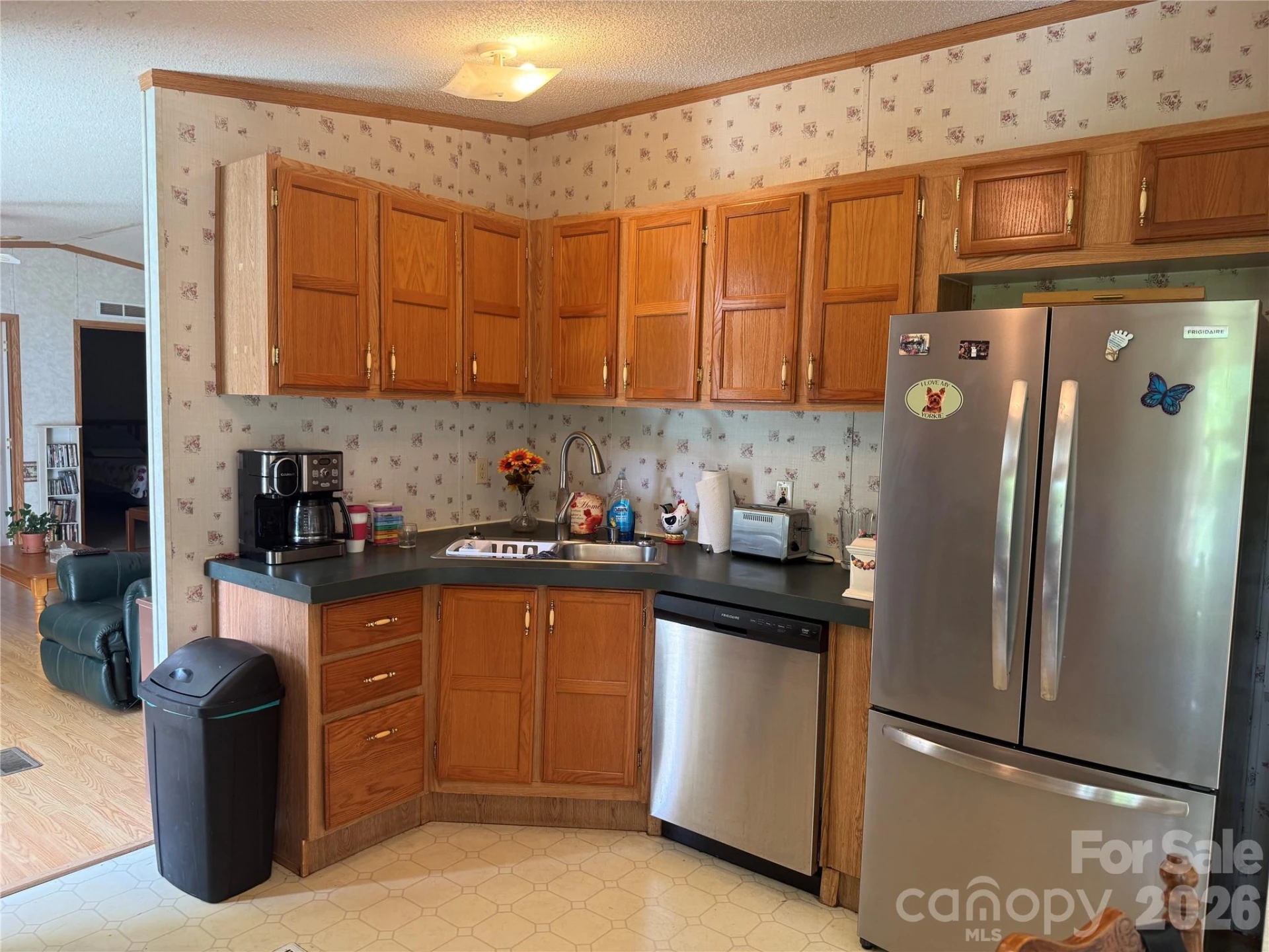 39 Lisa Court #11 - Photo 28