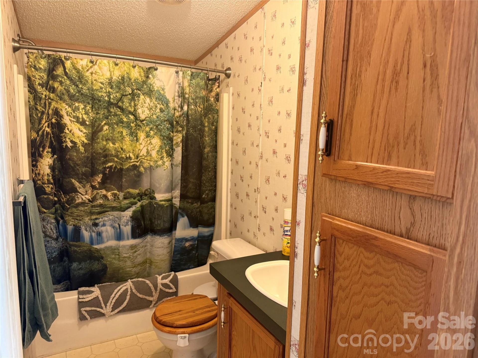 39 Lisa Court #11 - Photo 36