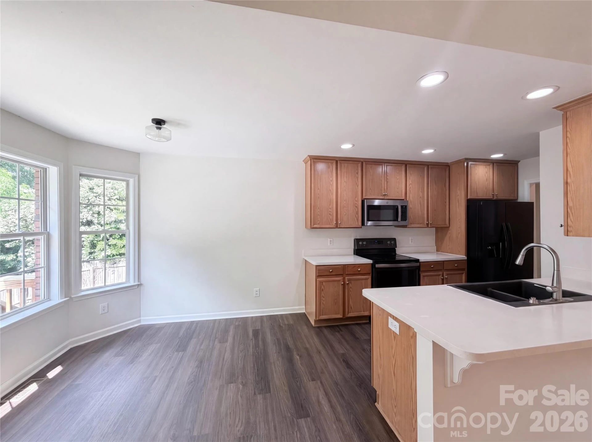 301 River Birch Circle - Photo 9