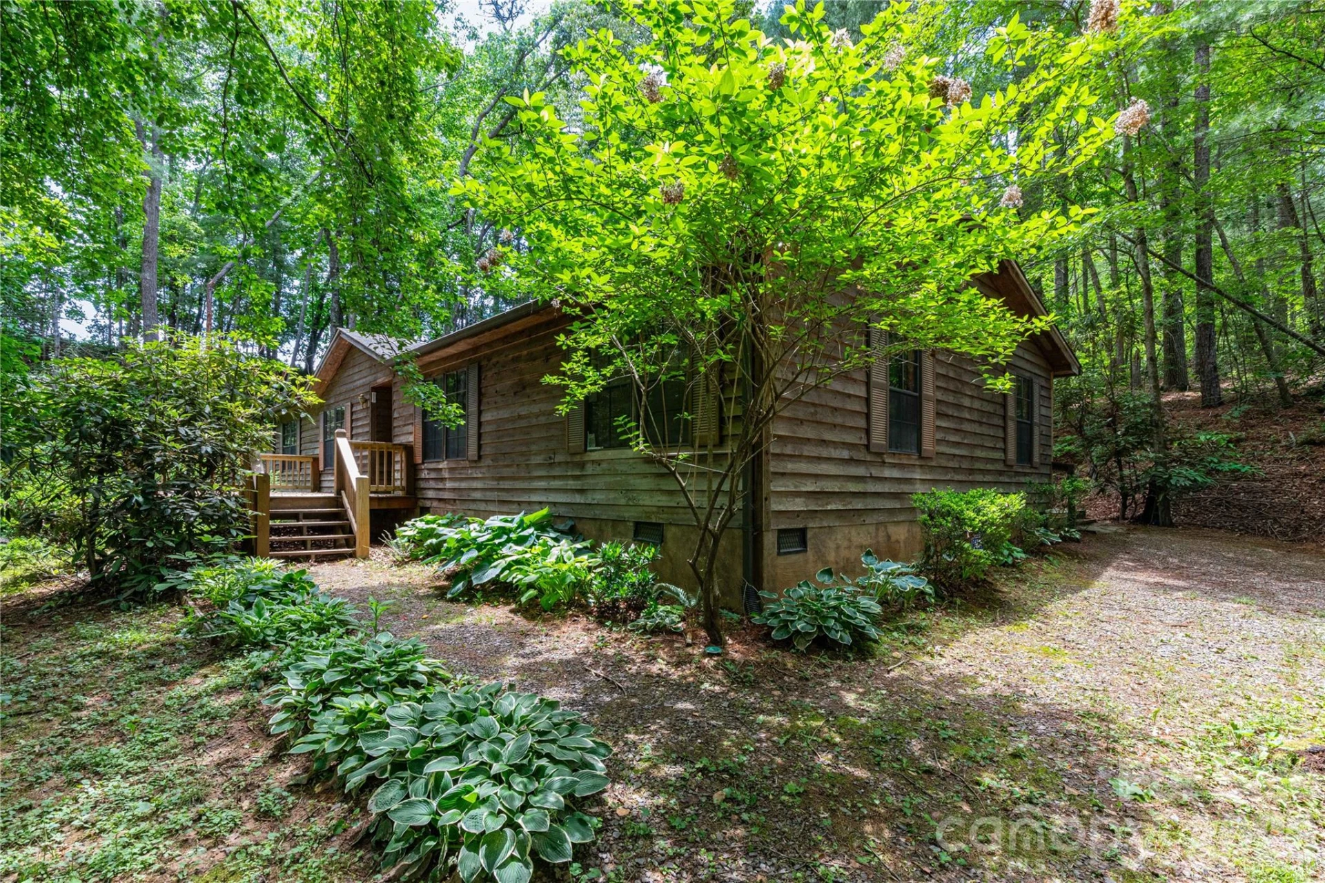 1010 Sharon Ridge Road - Photo 2