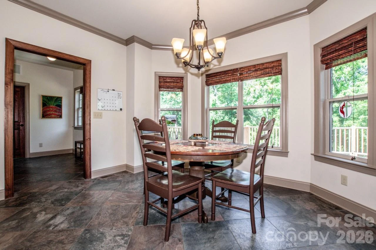 1345 Timberlane Terrace - Photo 13