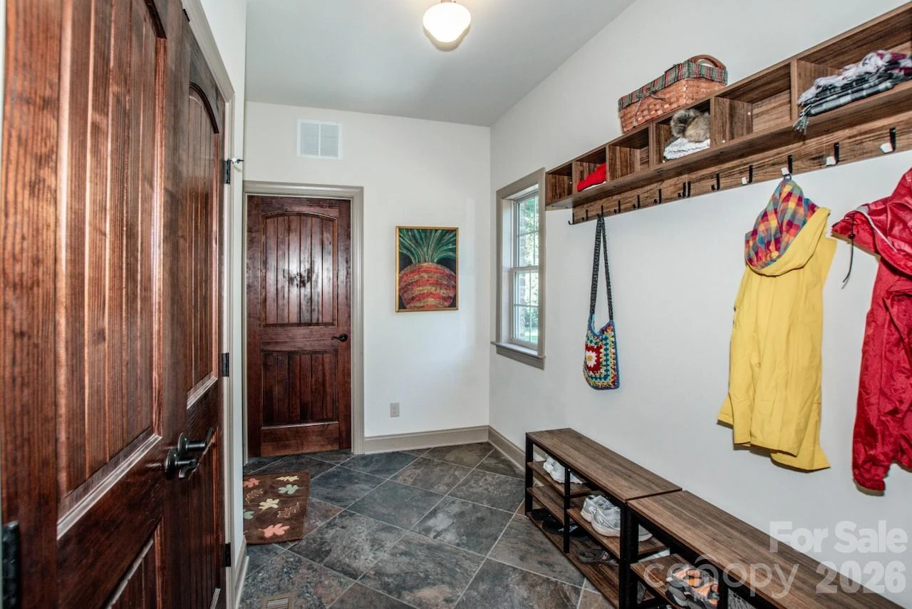 1345 Timberlane Terrace - Photo 15