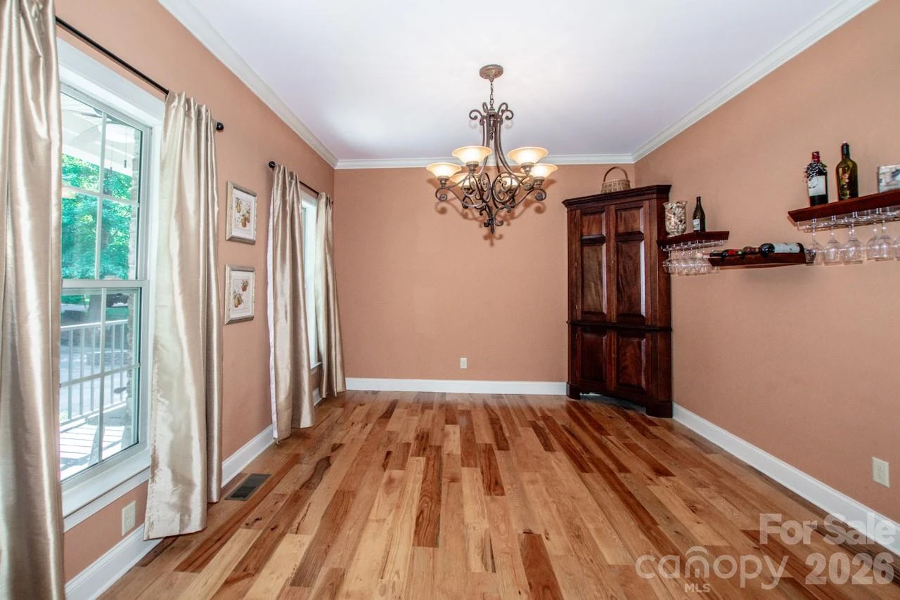 1345 Timberlane Terrace - Photo 21