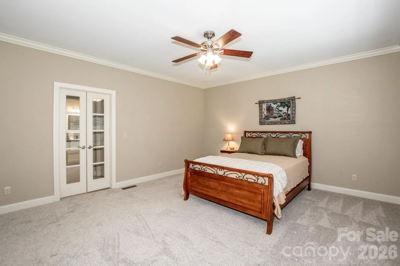 1345 Timberlane Terrace - Photo 25