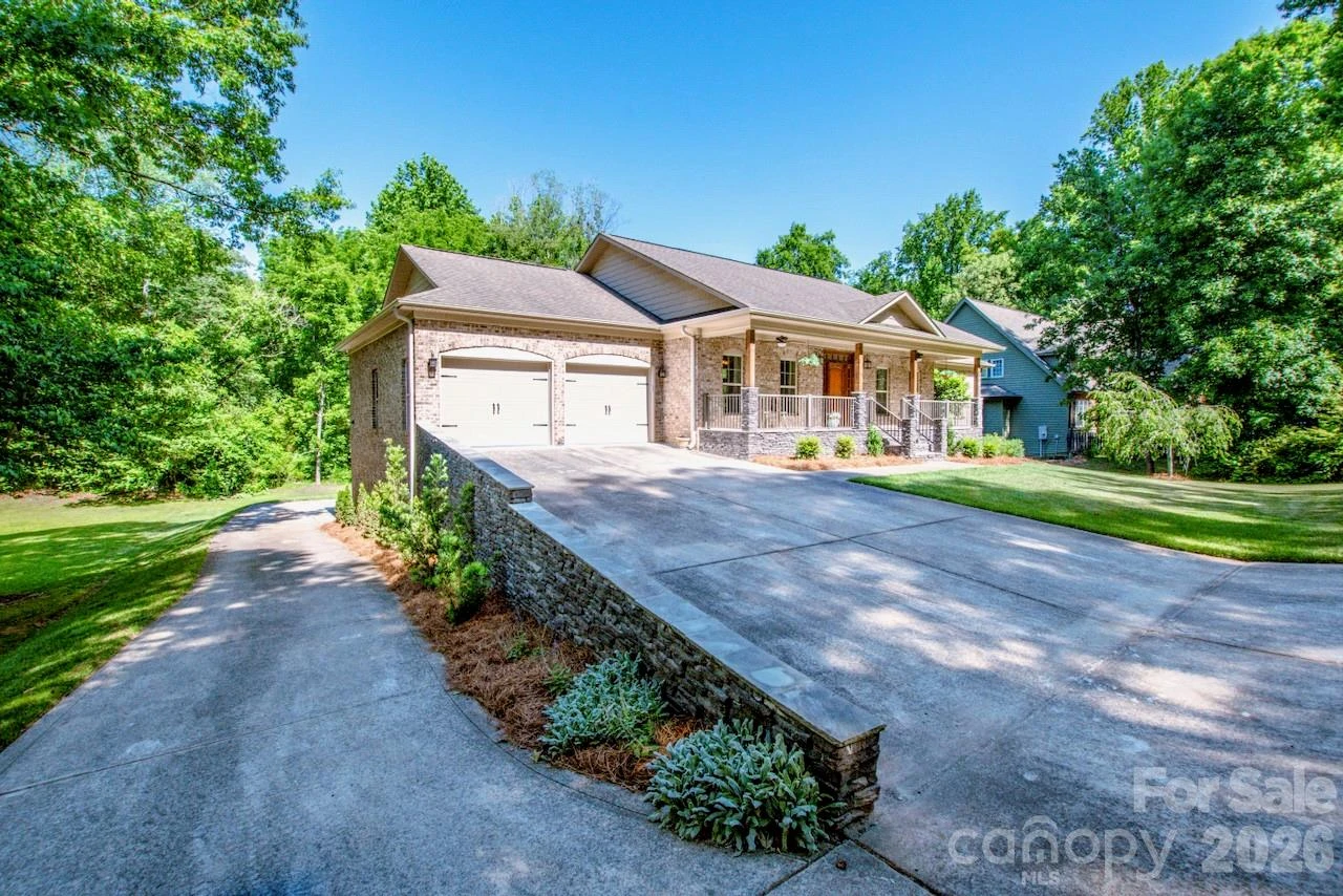 1345 Timberlane Terrace - Photo 37