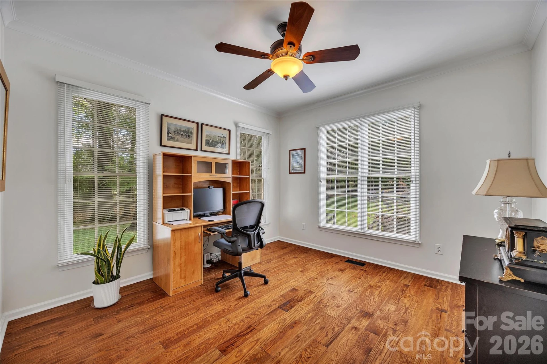 5709 Woodridge Court - Photo 12