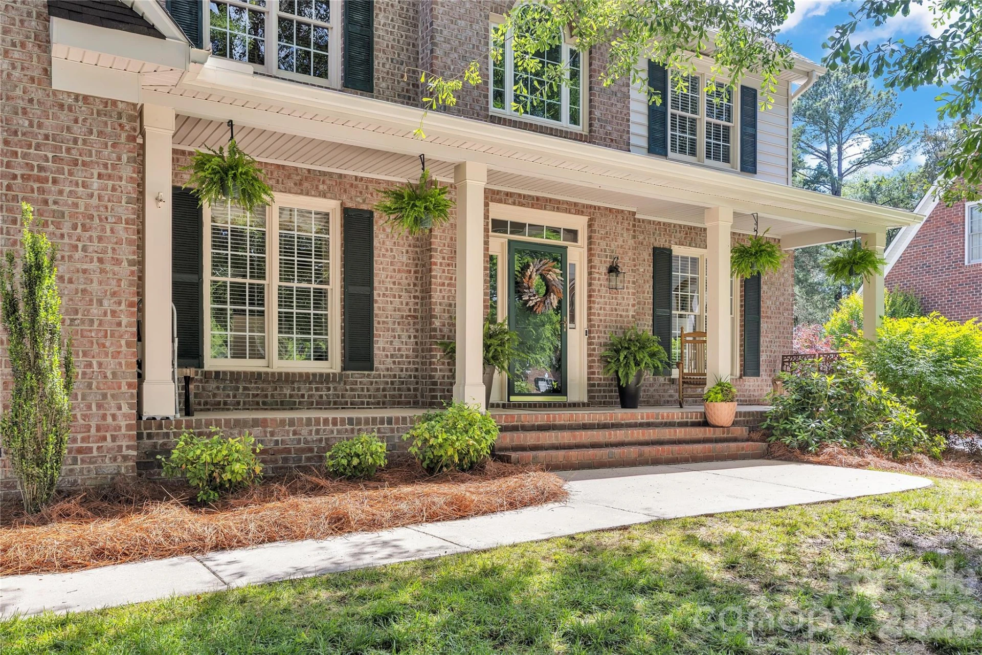 5709 Woodridge Court - Photo 3