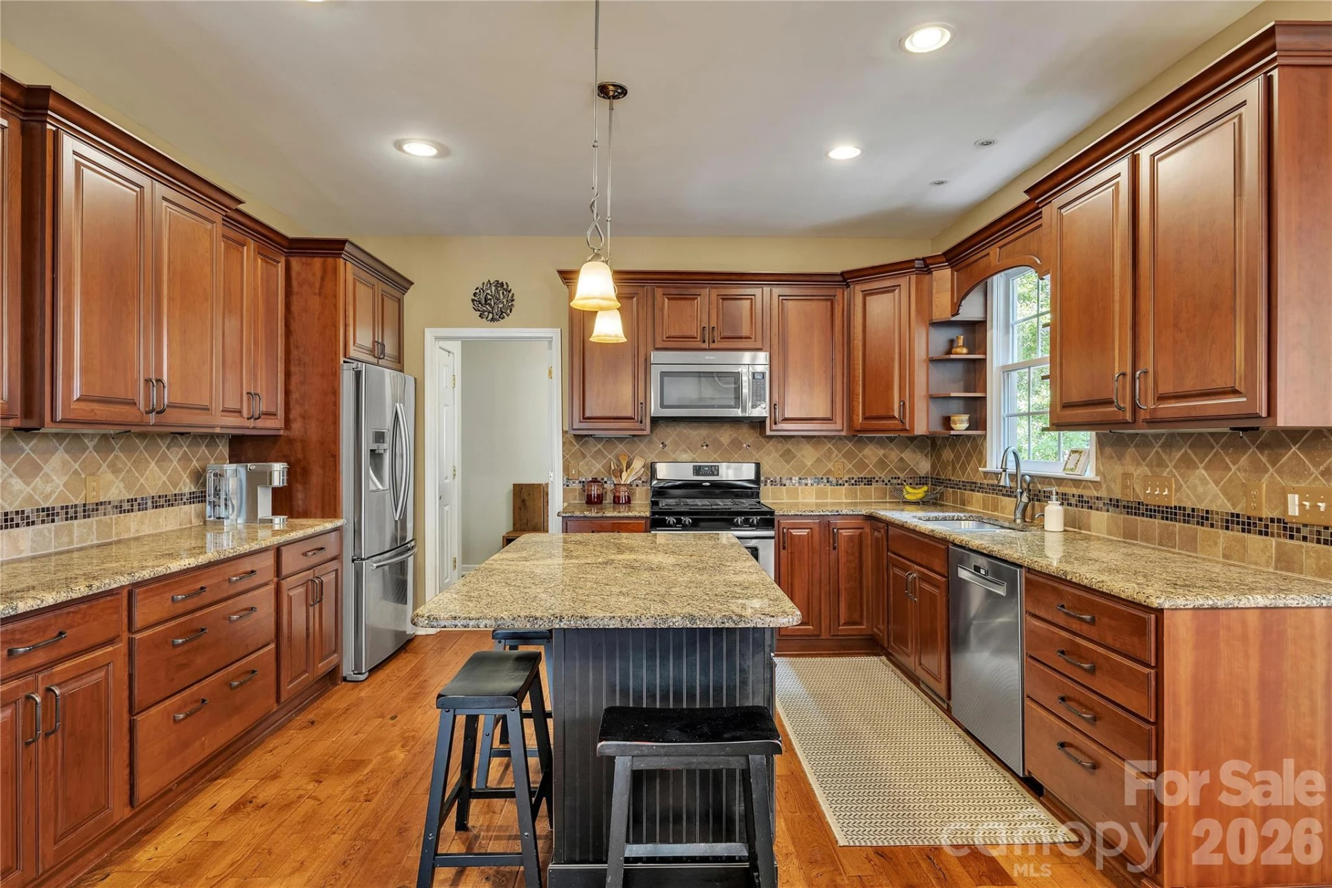 5709 Woodridge Court - Photo 21