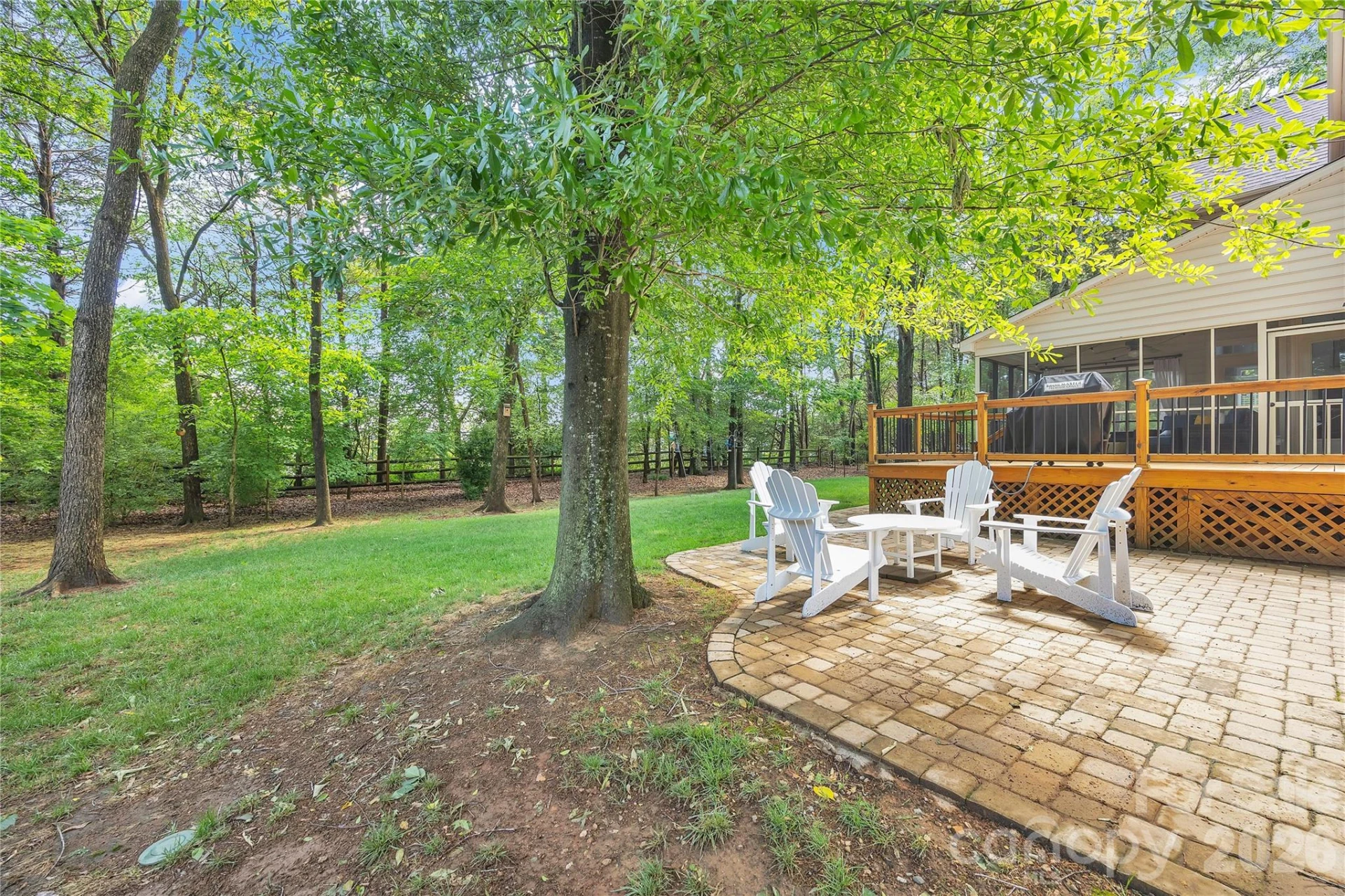 5709 Woodridge Court - Photo 36